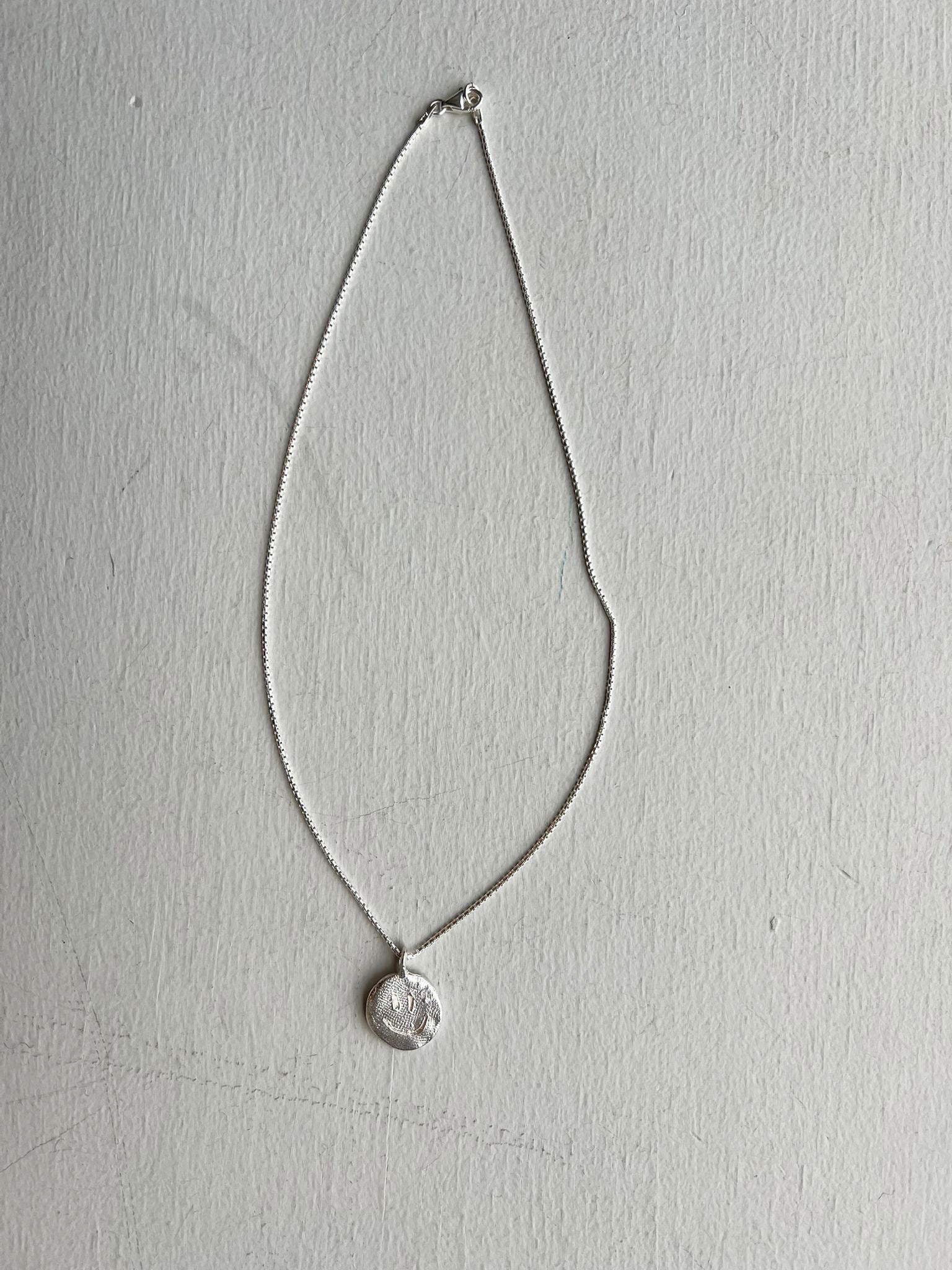 Erica Leal - Smile Pendant Necklace - Round 