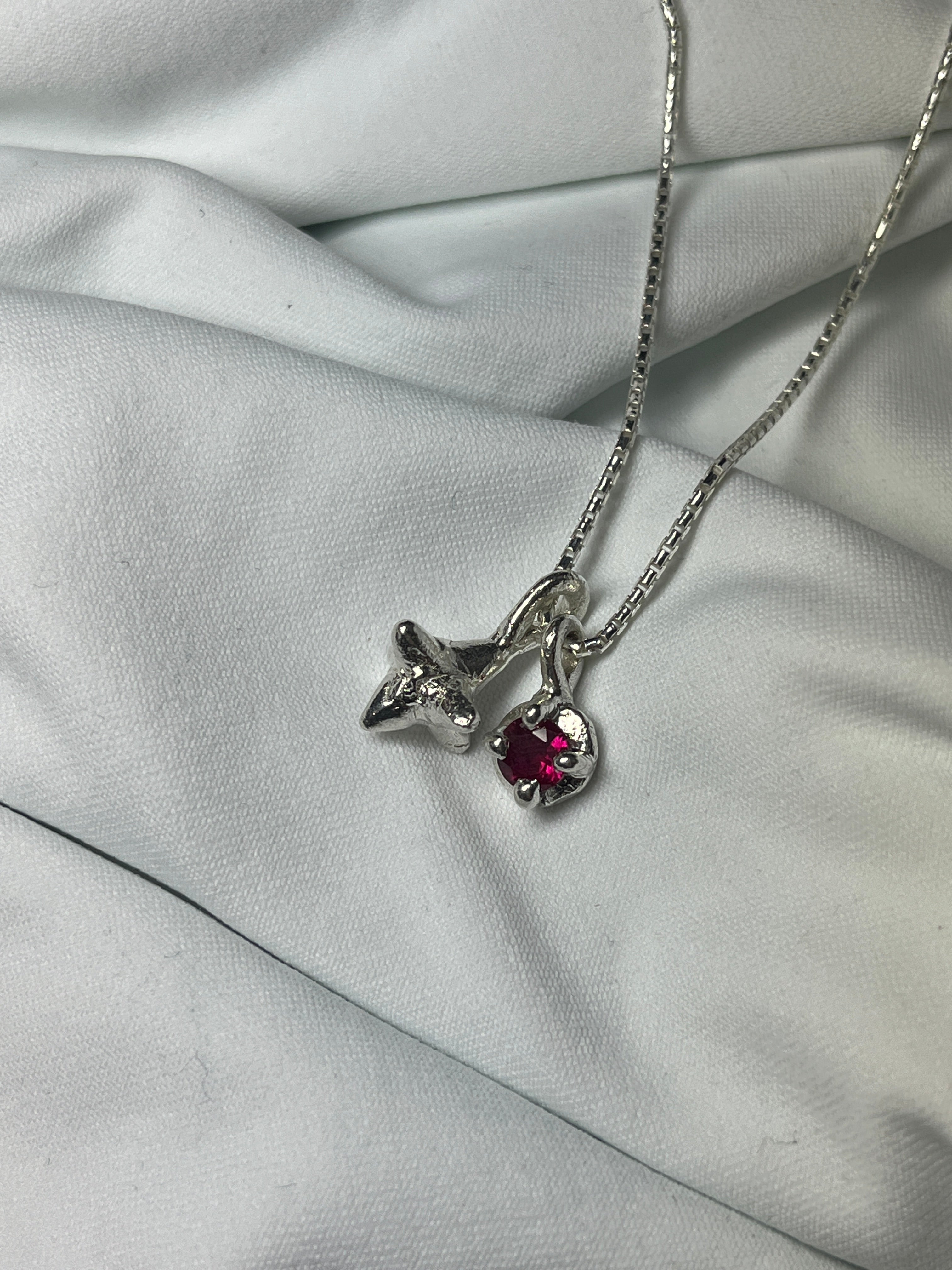 Erical Leal - Two Piece Necklace - closeup