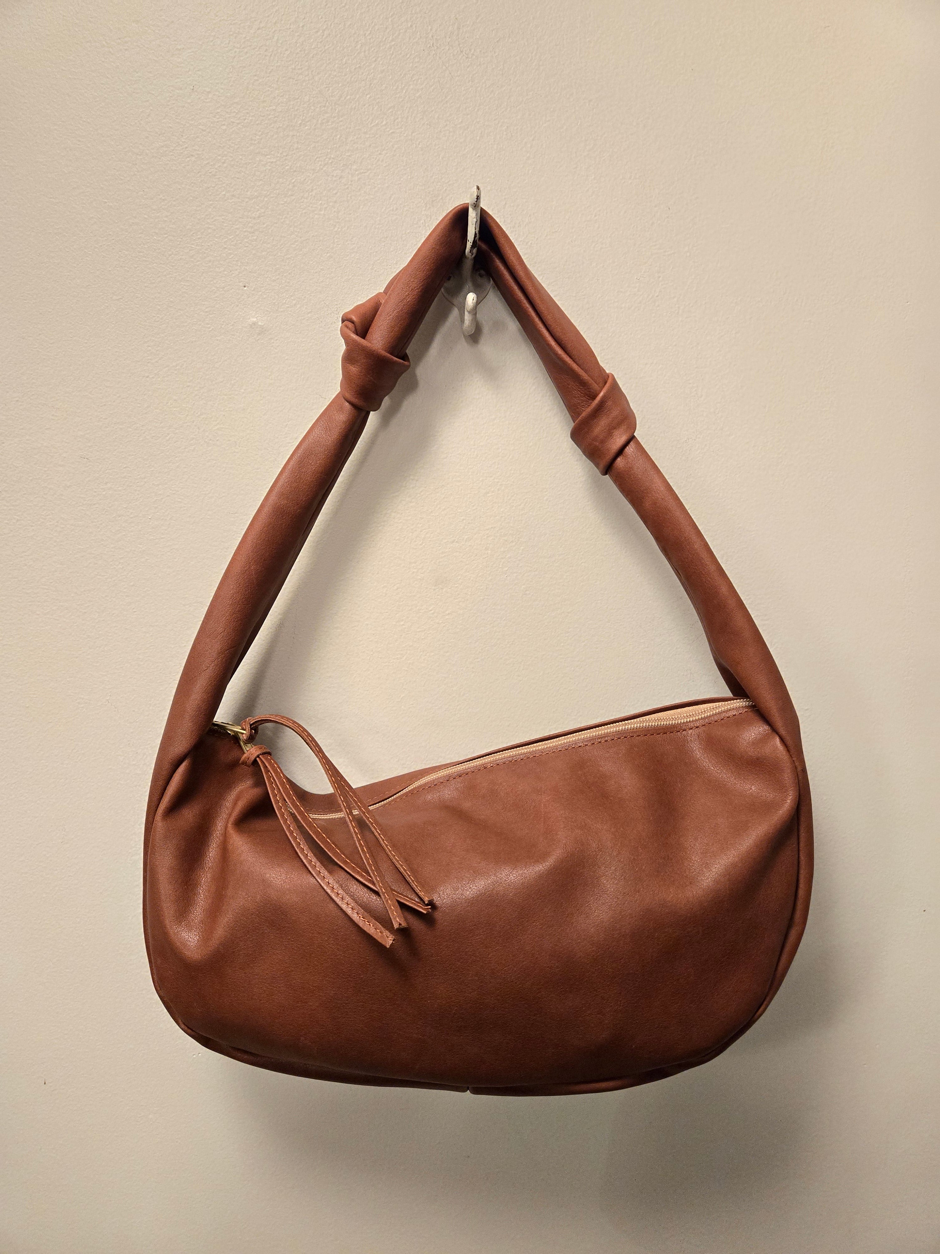 Erin Templeton - Leather Sling Bag - Large in Caramel