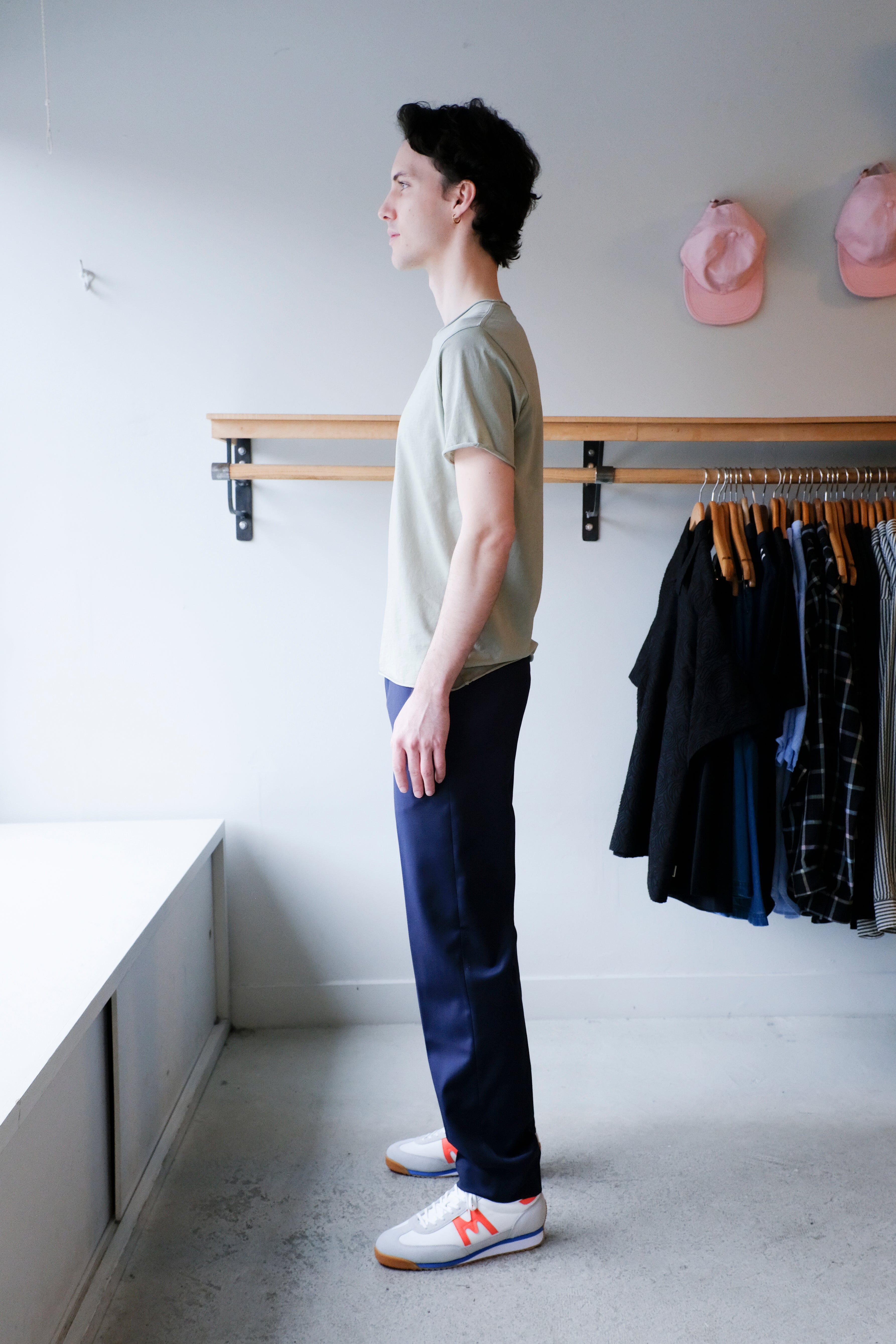 Filippa K - Roll Neck Tee - Light Green - side
Filippa K - Troy Trouser - Ink Navy - side