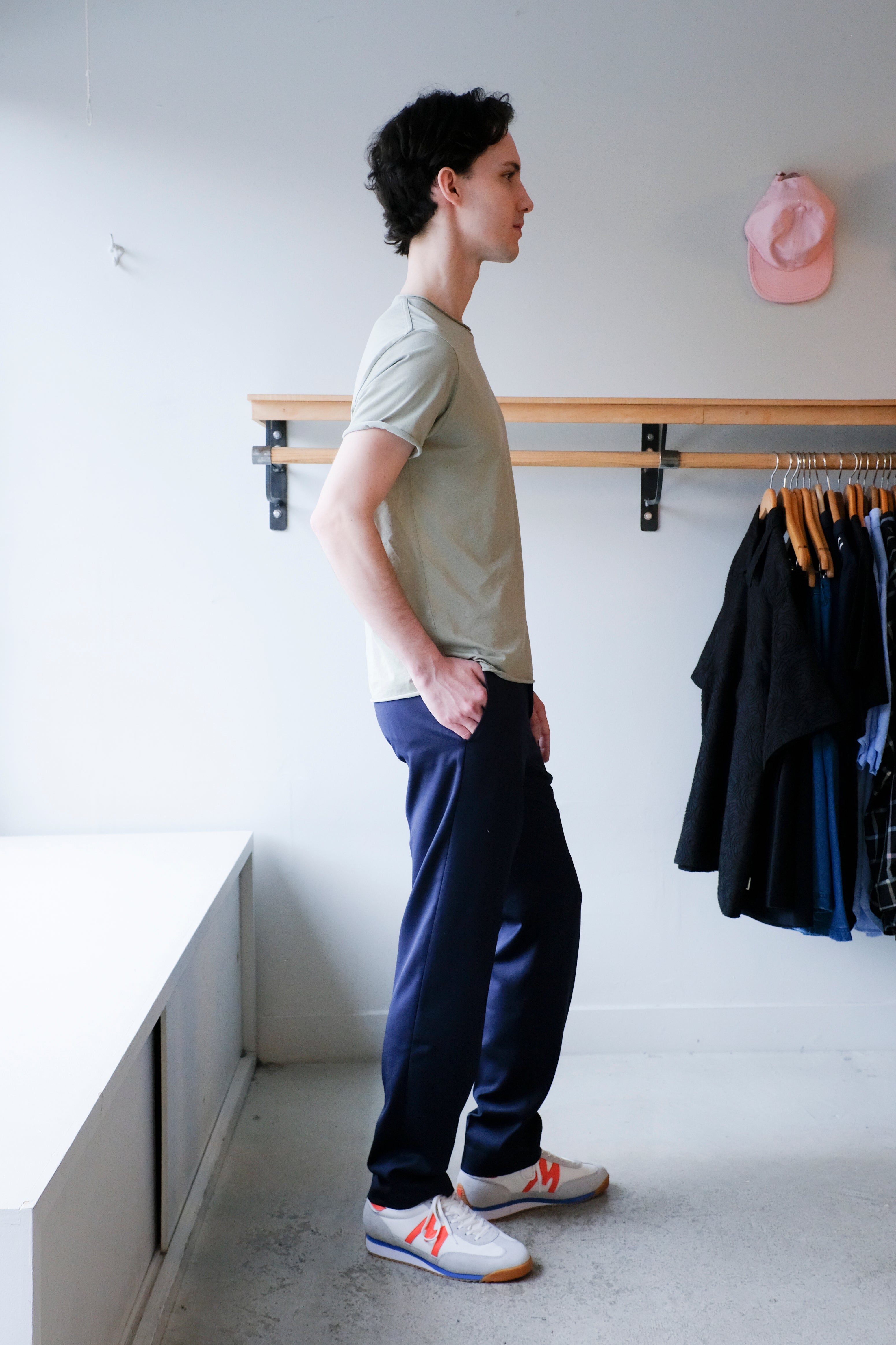 Filippa K - Roll Neck Tee - Light Green - side
Filippa K - Troy Trouser - Ink Navy - side