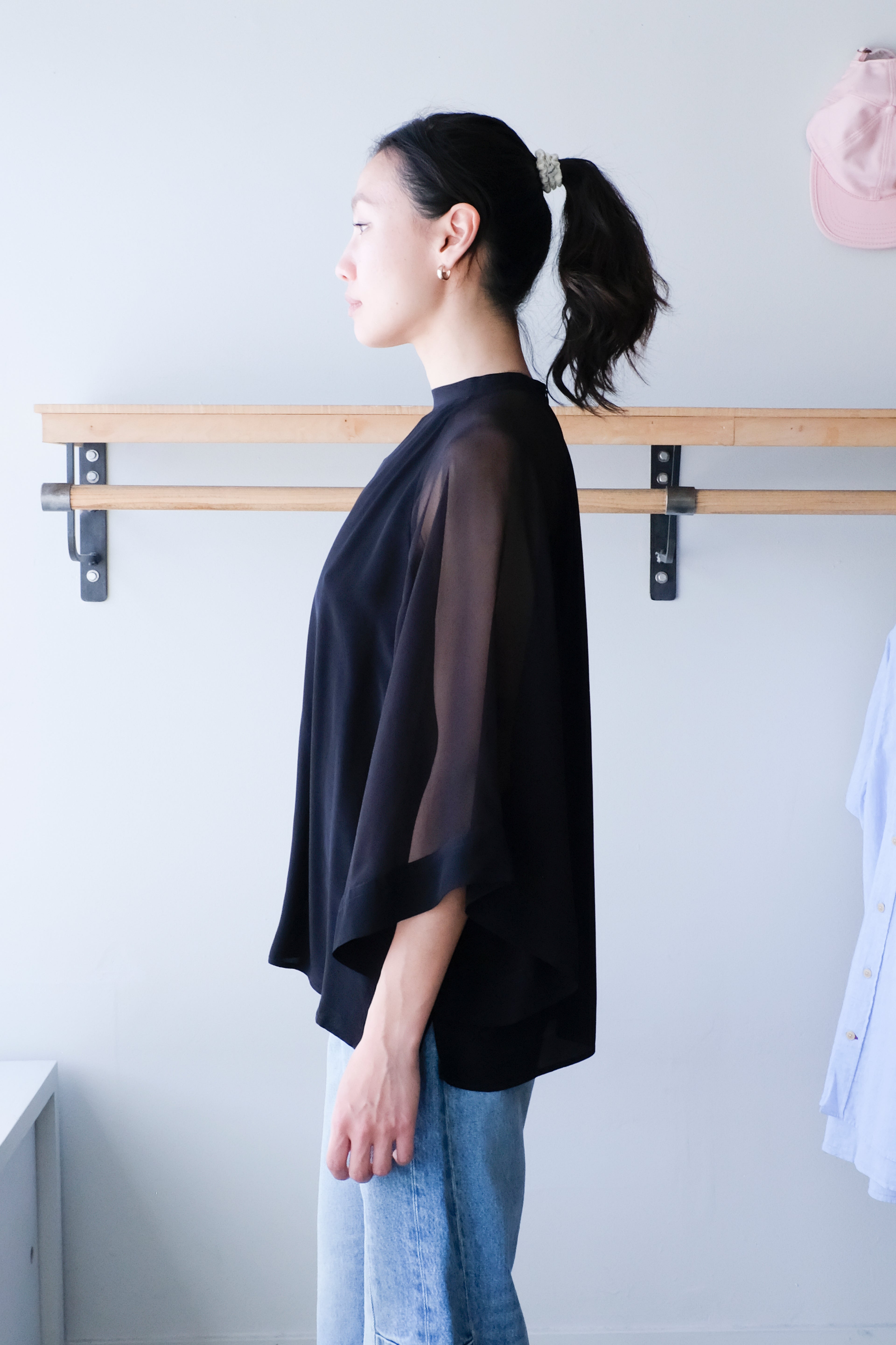 Filippa K - Sheer Raglan Blouse - Black -side