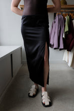 Load image into Gallery viewer, Filippa K - Silk Pencil Skirt - Black - front
