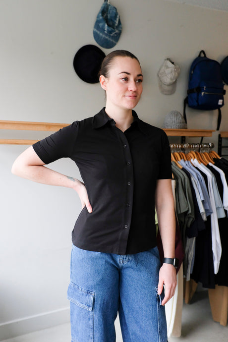 Filippa K - Jersey Short Sleeve Shirt - Black - front