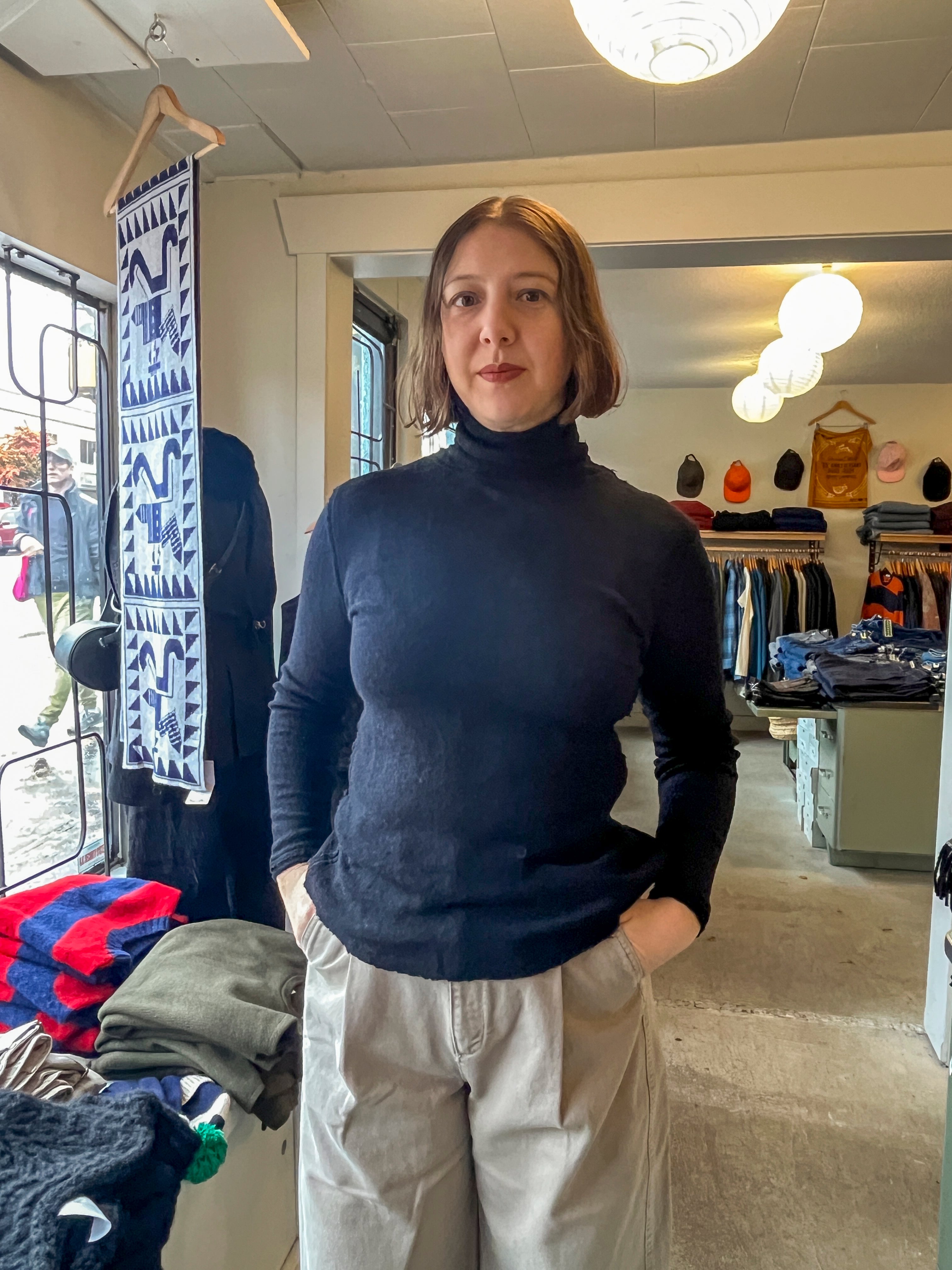 Gudrun - Bjork Turtleneck - Black (Merino) - front