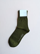 Load image into Gallery viewer, Hansel from Basel - Trouser Crew Sock - Moss
