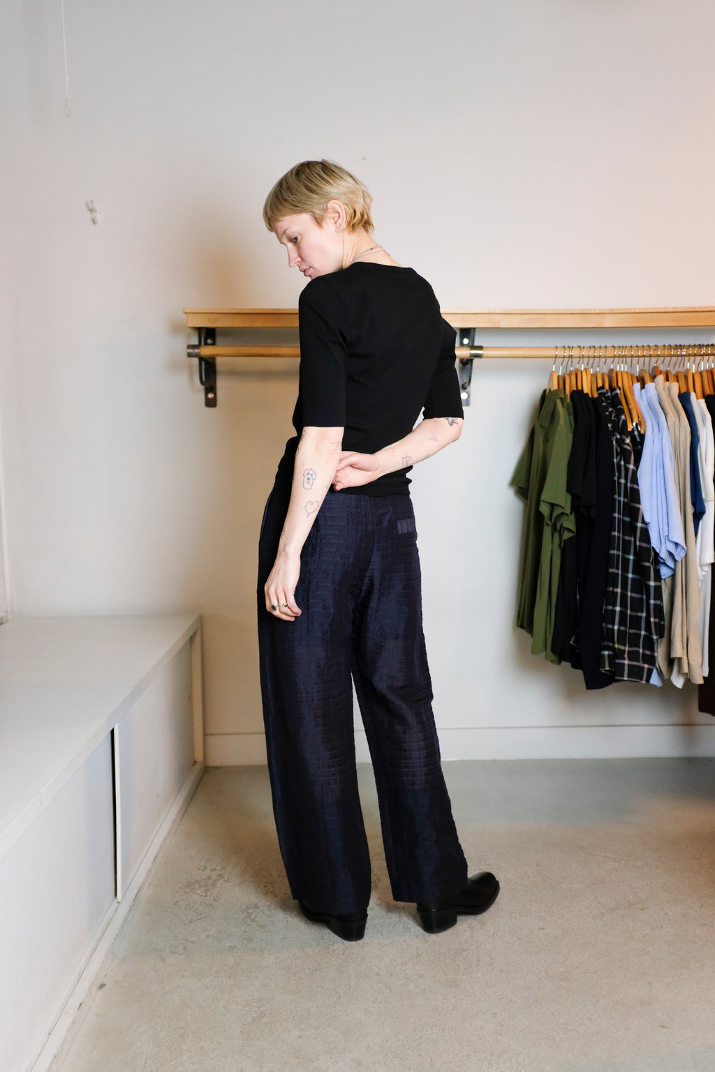 Henrik Vibskov - Artist Pants - Navy - Back
