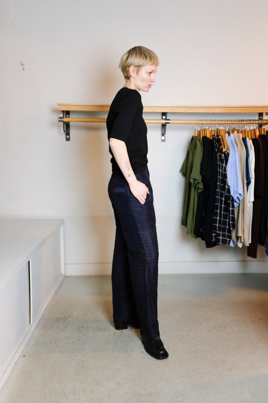 Henrik Vibskov - Artist Pants - Navy - Side