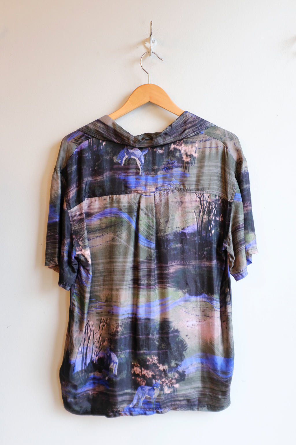 Henrik Vibskov - Artist Shirt - Foxes - flat back