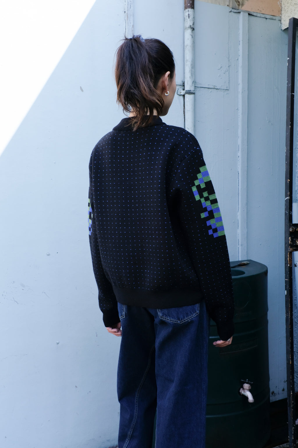 Henrik Vibskov - Cross Stitch Sweater - Black Frog -back