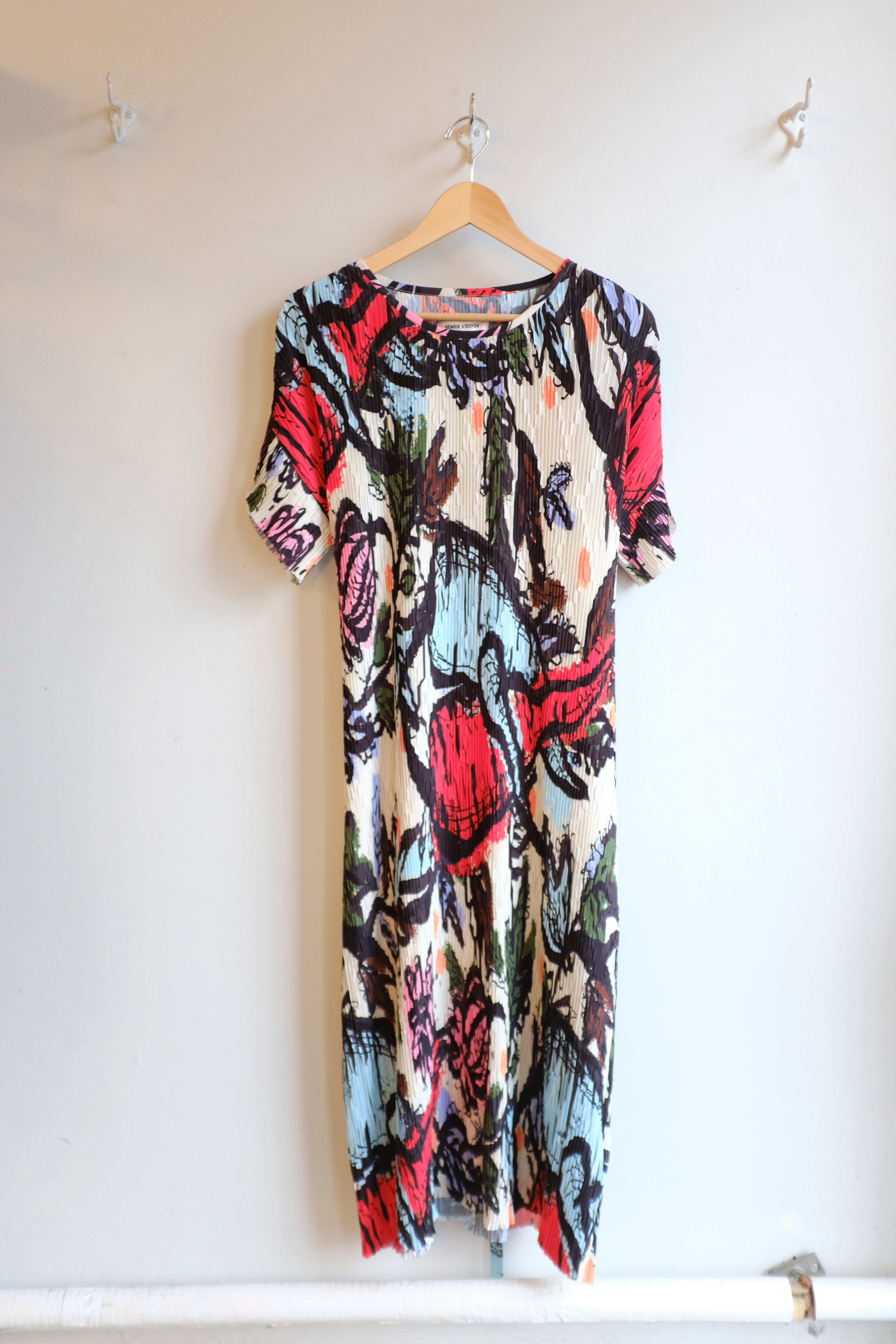 Henrik Vibskov - New Pina Plisse Dress - Carrots - flat front