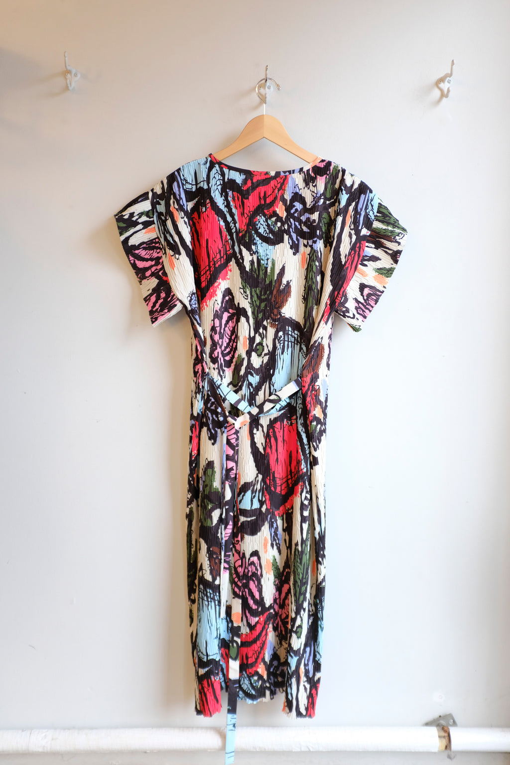 Henrik Vibskov - New Pina Plisse Dress - Carrots - flat back