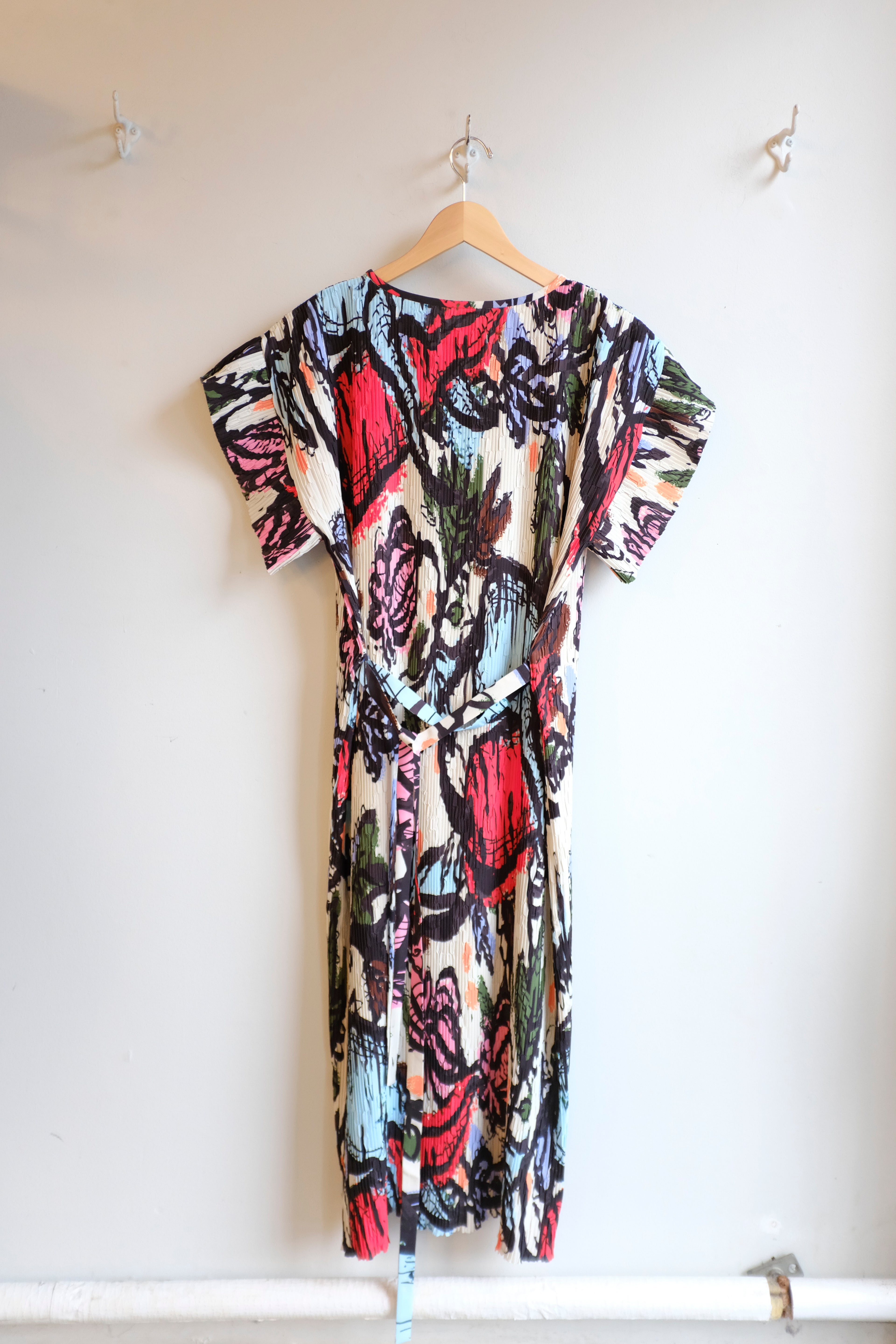 Henrik Vibskov - New Pina Plisse Dress - Carrots - flat back