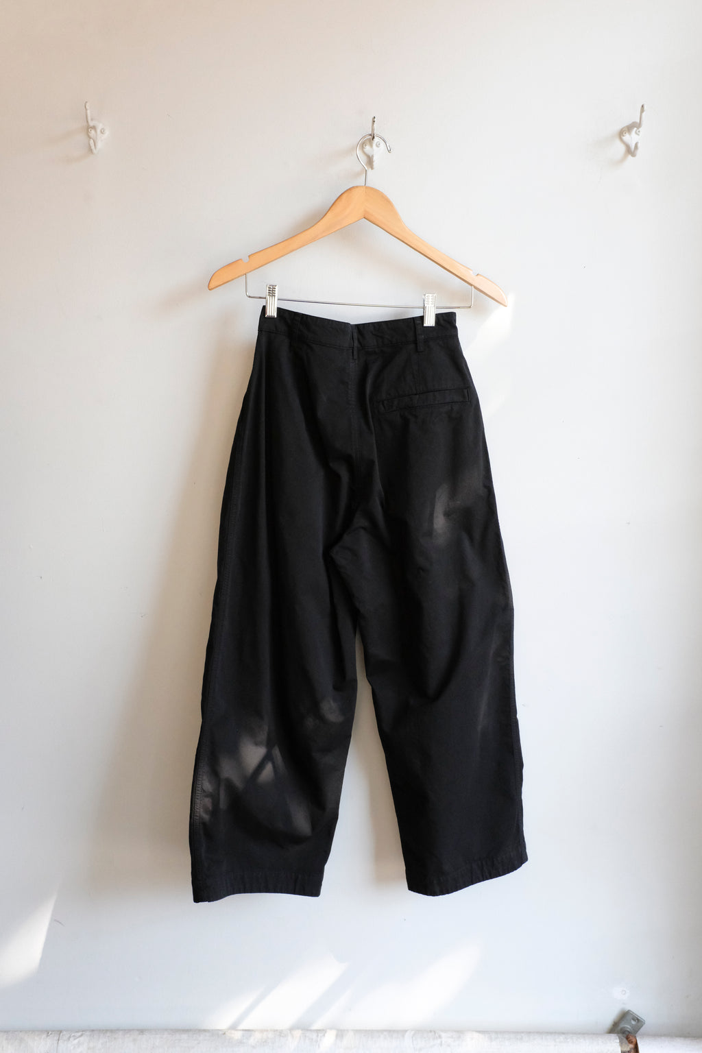 Open Dart Pants - Black