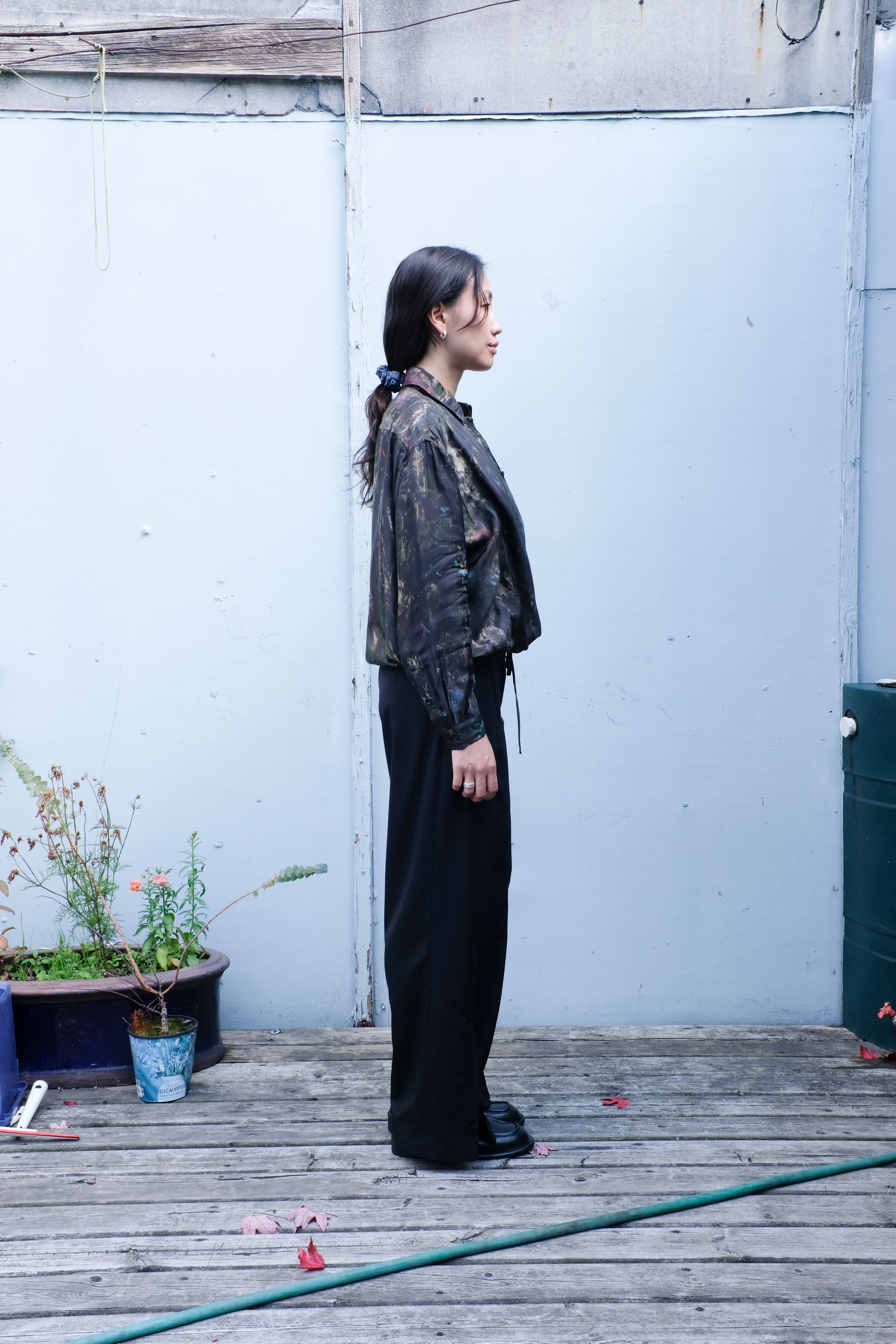 Henrik Vibskov - Double Ki Shirt - Swamp Reflections - Ravioli Slit Pants - Black -side