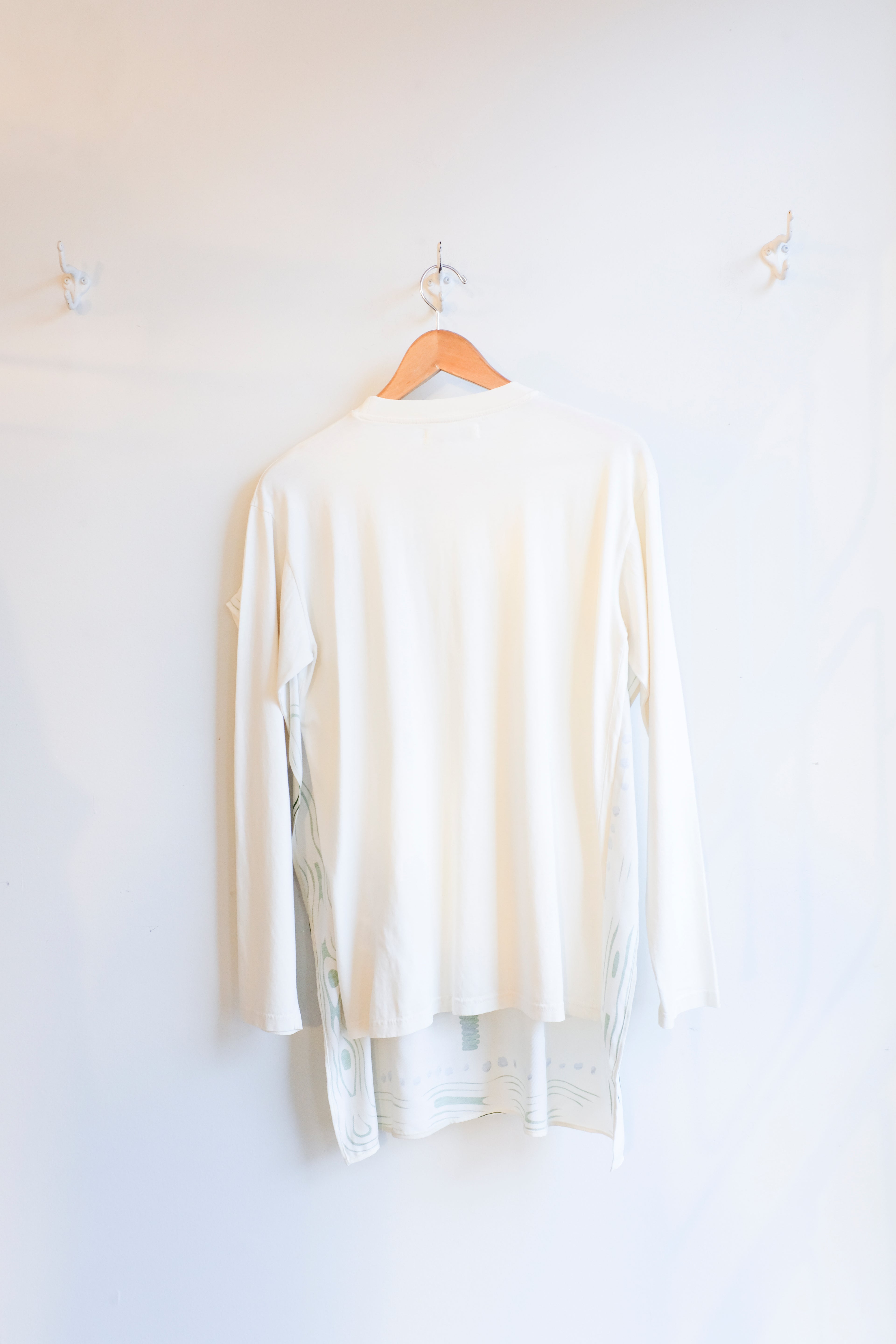 henrik vibskov - Square Longsleeve - Feather- flat front