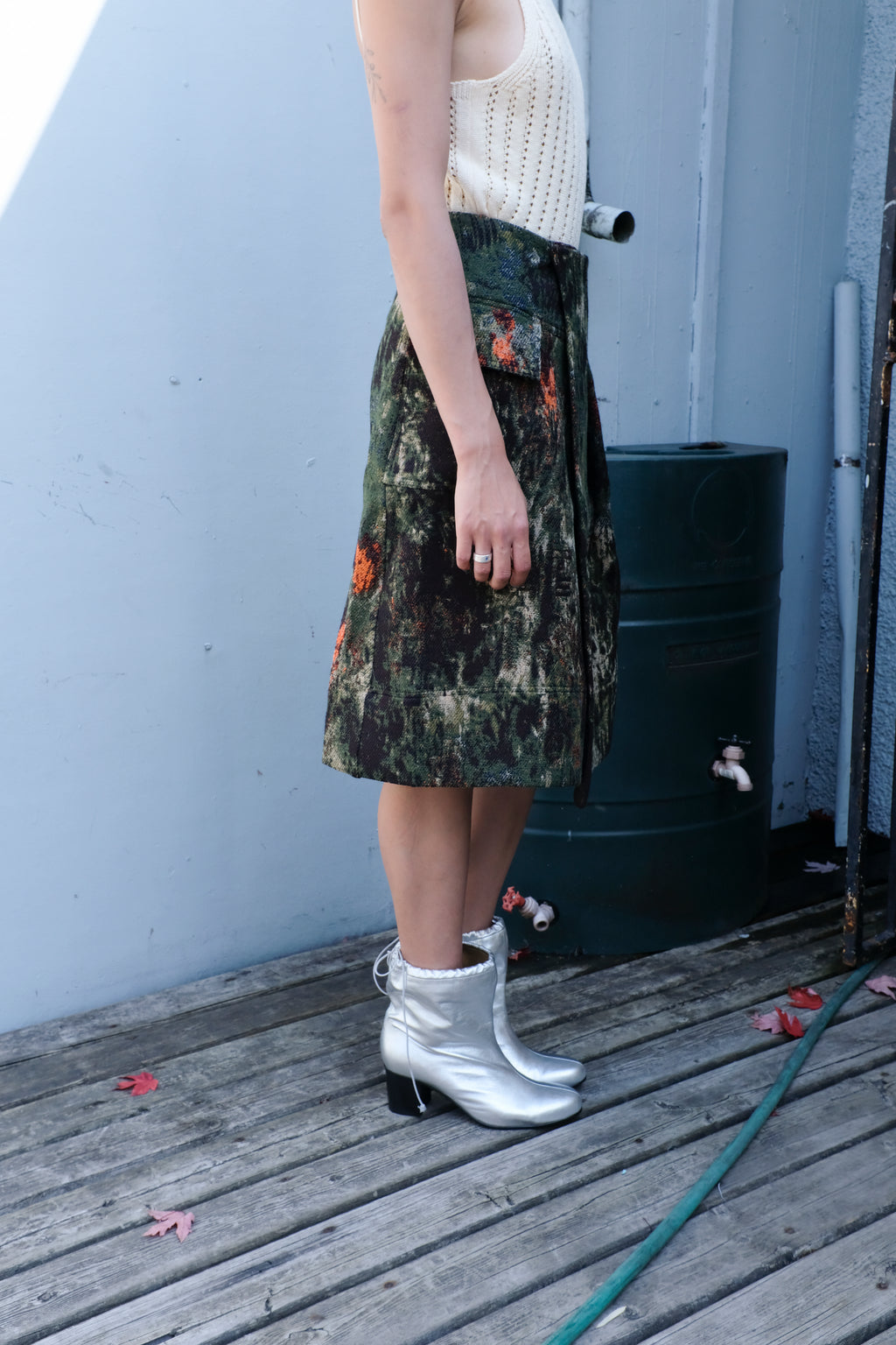 Henrik Vibskov -  Carry Skirt - Gobelin Swamp - side