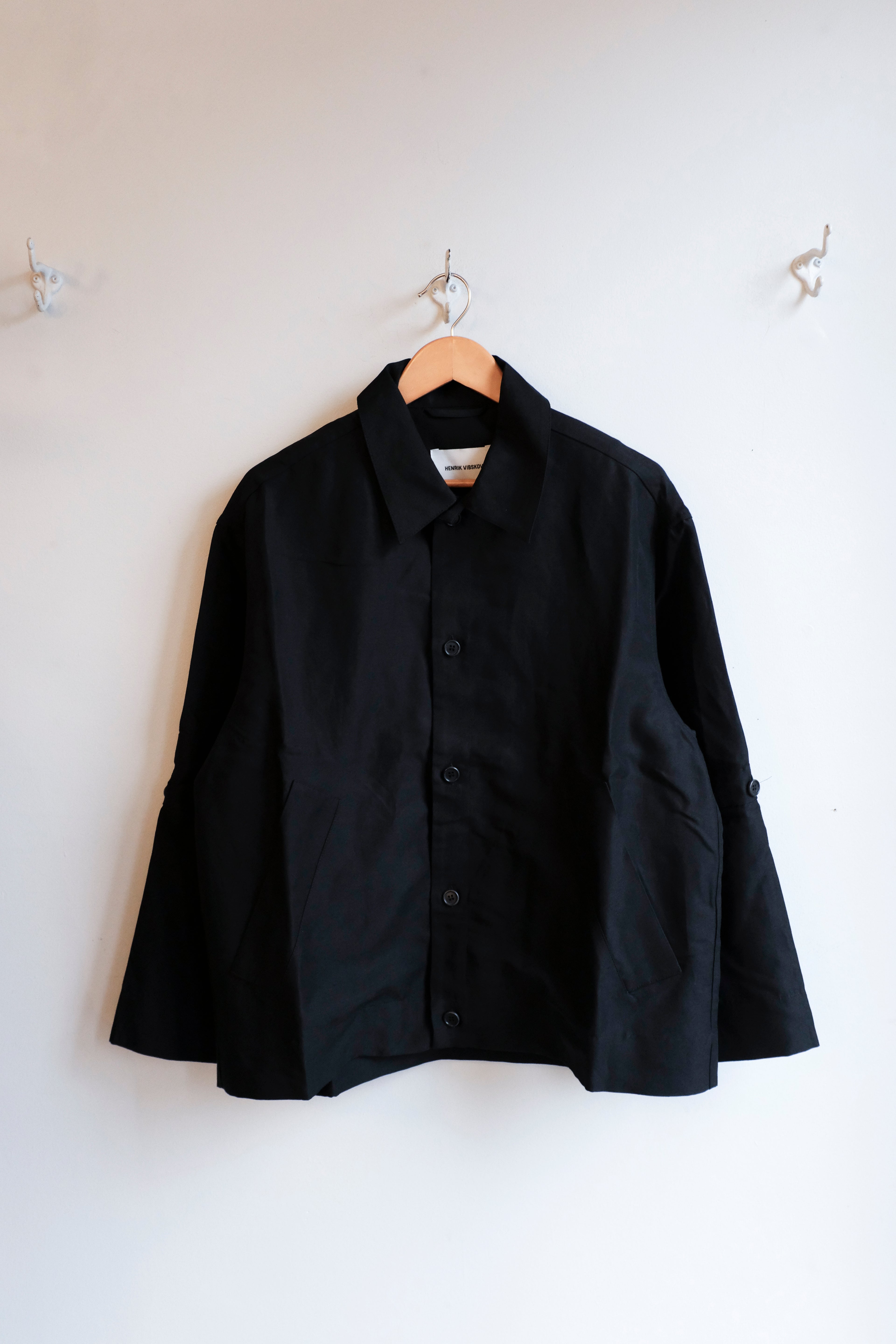 Henrik Vibskov - Button Jacket - Black - flat front
