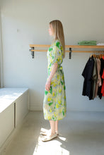 Load image into Gallery viewer, henrik Vibskov - Frown Silk Dress - Spraycan White Green - side
