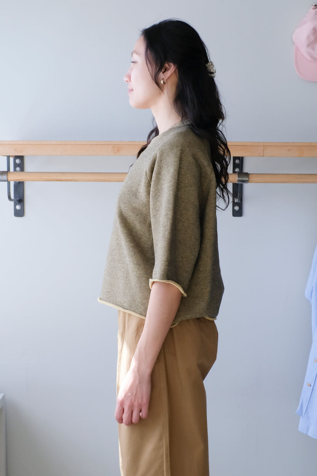 Homecore - Terra 3/4 Sweatshirt - Desert Beige - side