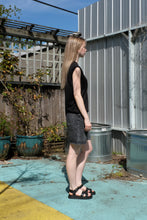 Load image into Gallery viewer, Homecore - Tom Linen T-Shirt - Black - on female model - side
