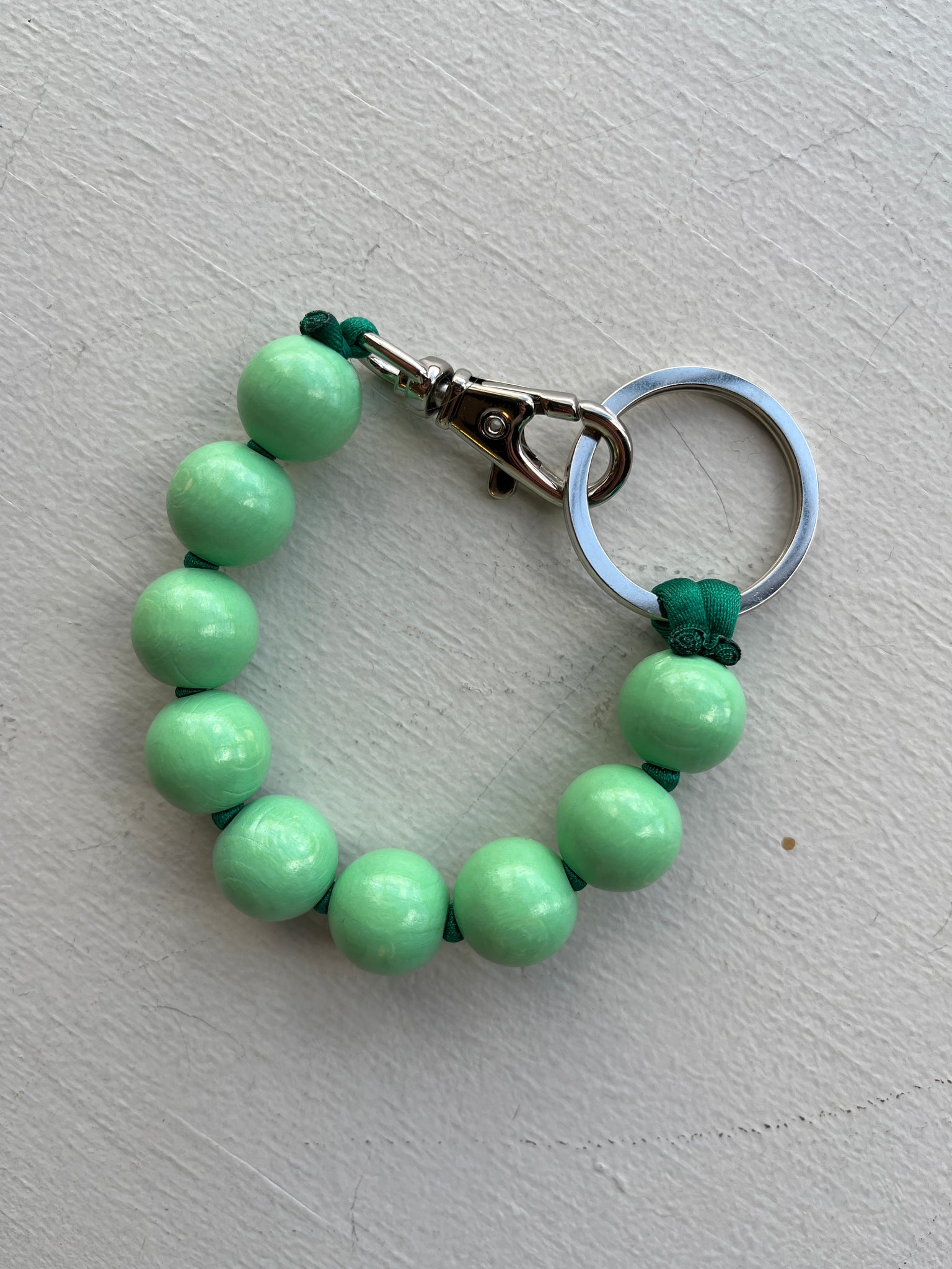 Plant Scouts Keychain - String of Pearls – Green Folk Botany Shop