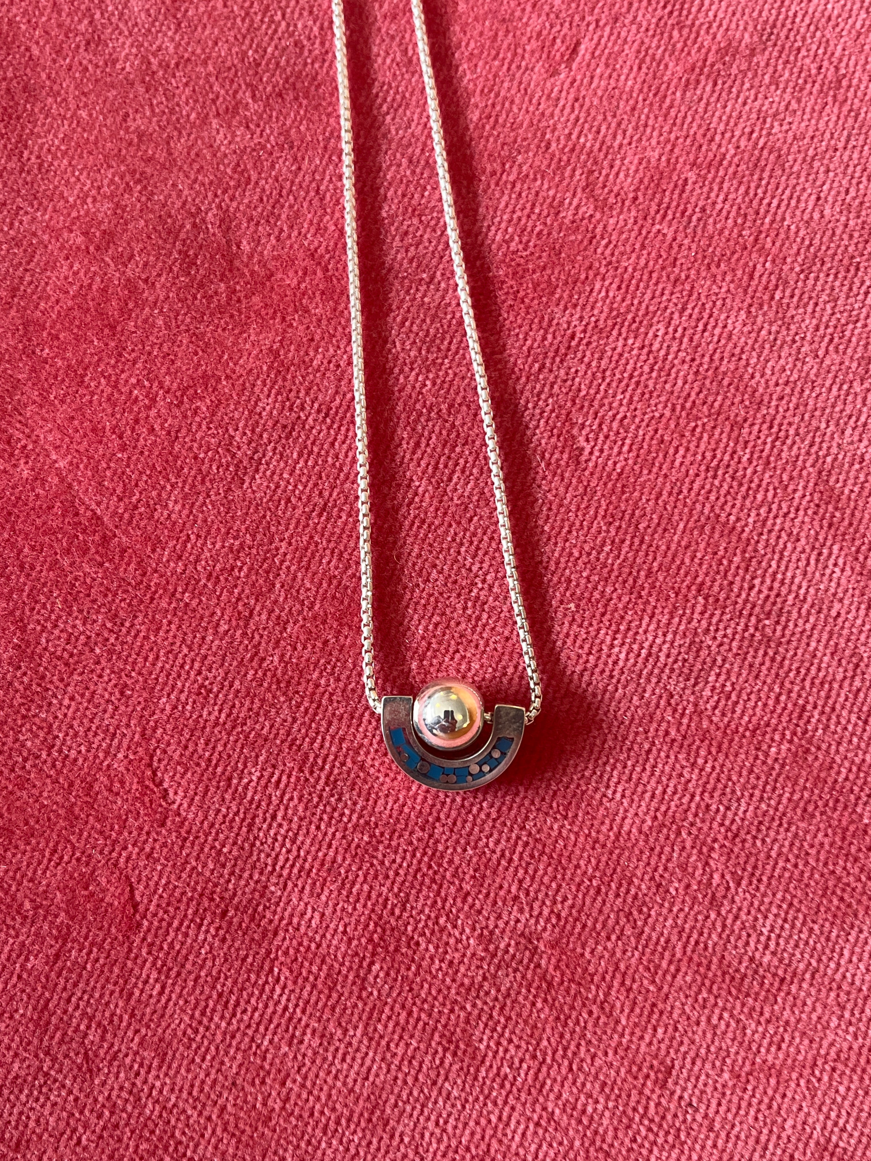 Dia Necklace