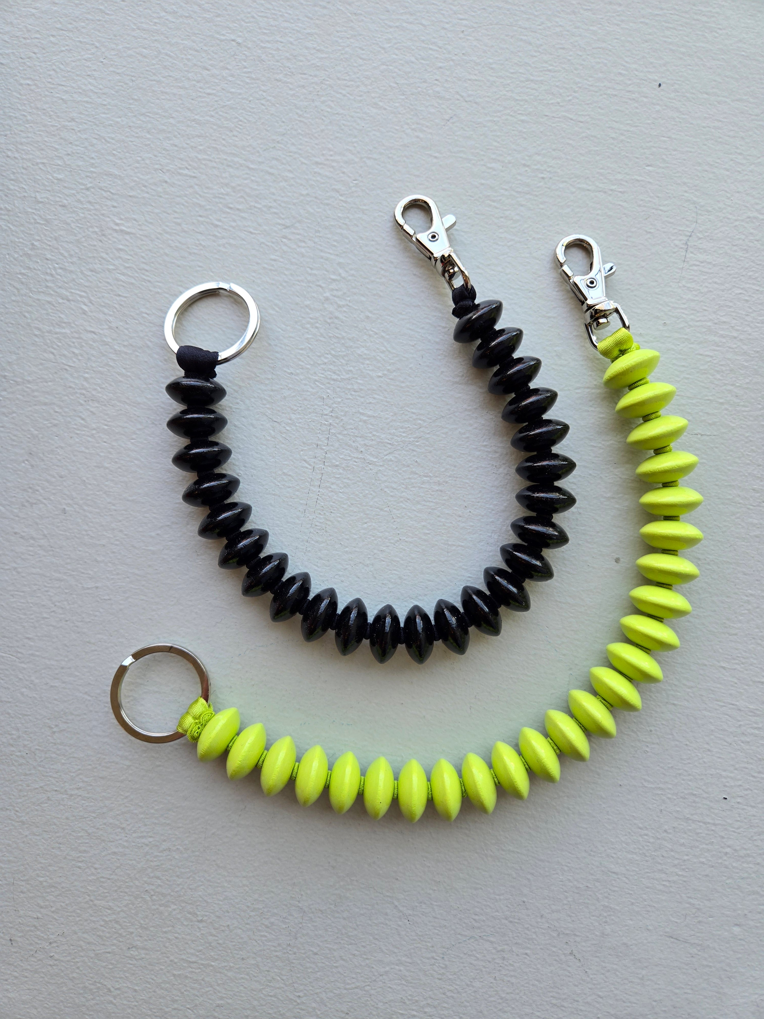 Ina Seifart - Linse Phone Necklace - Black, Lime