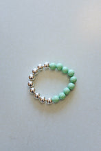 Load image into Gallery viewer, Ina Seifart - Perlen Bracelet - Silver/Wood - pastel green

