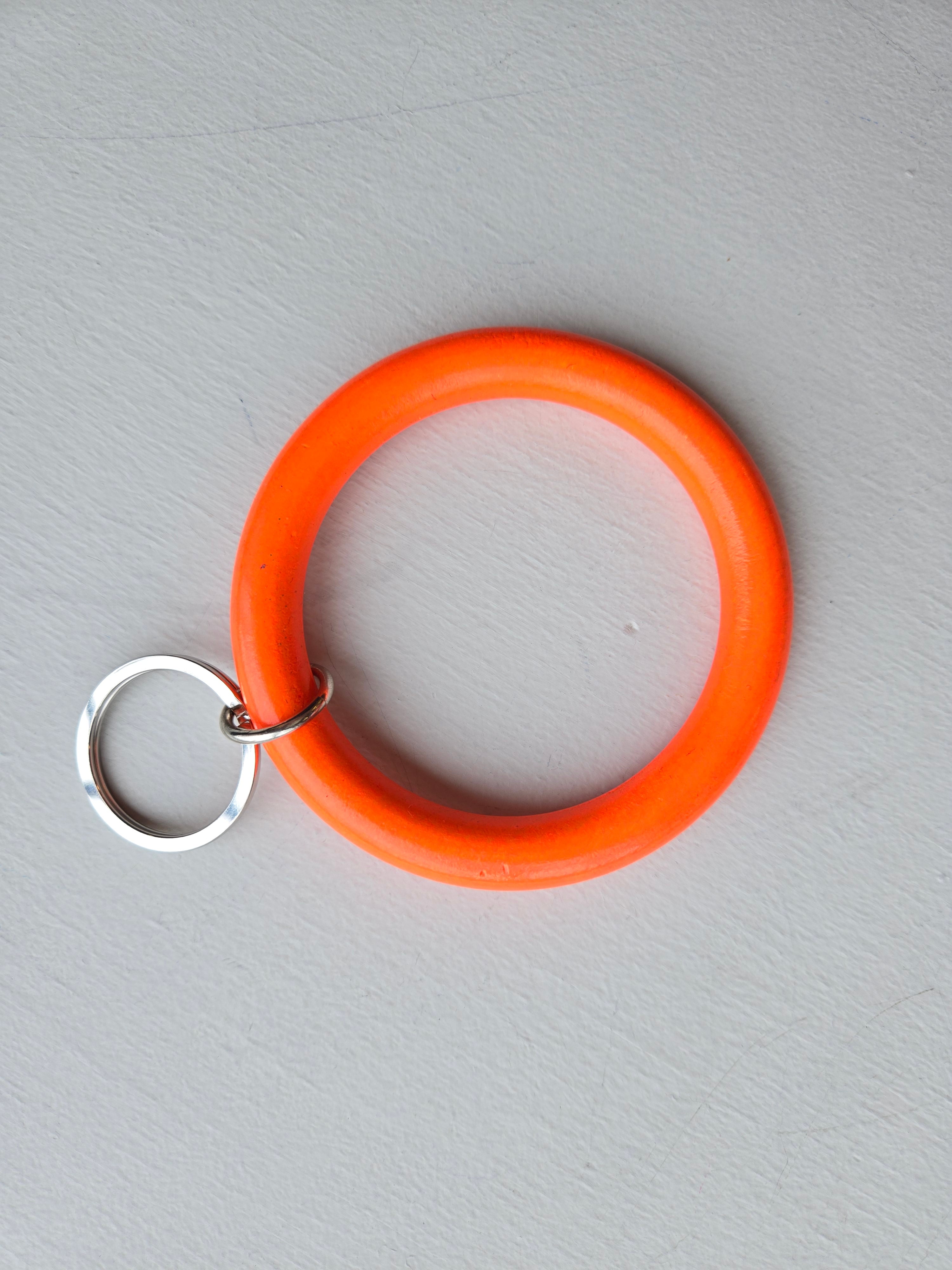 Ina Seifart - Wooden Ring Keyholder - neon orange