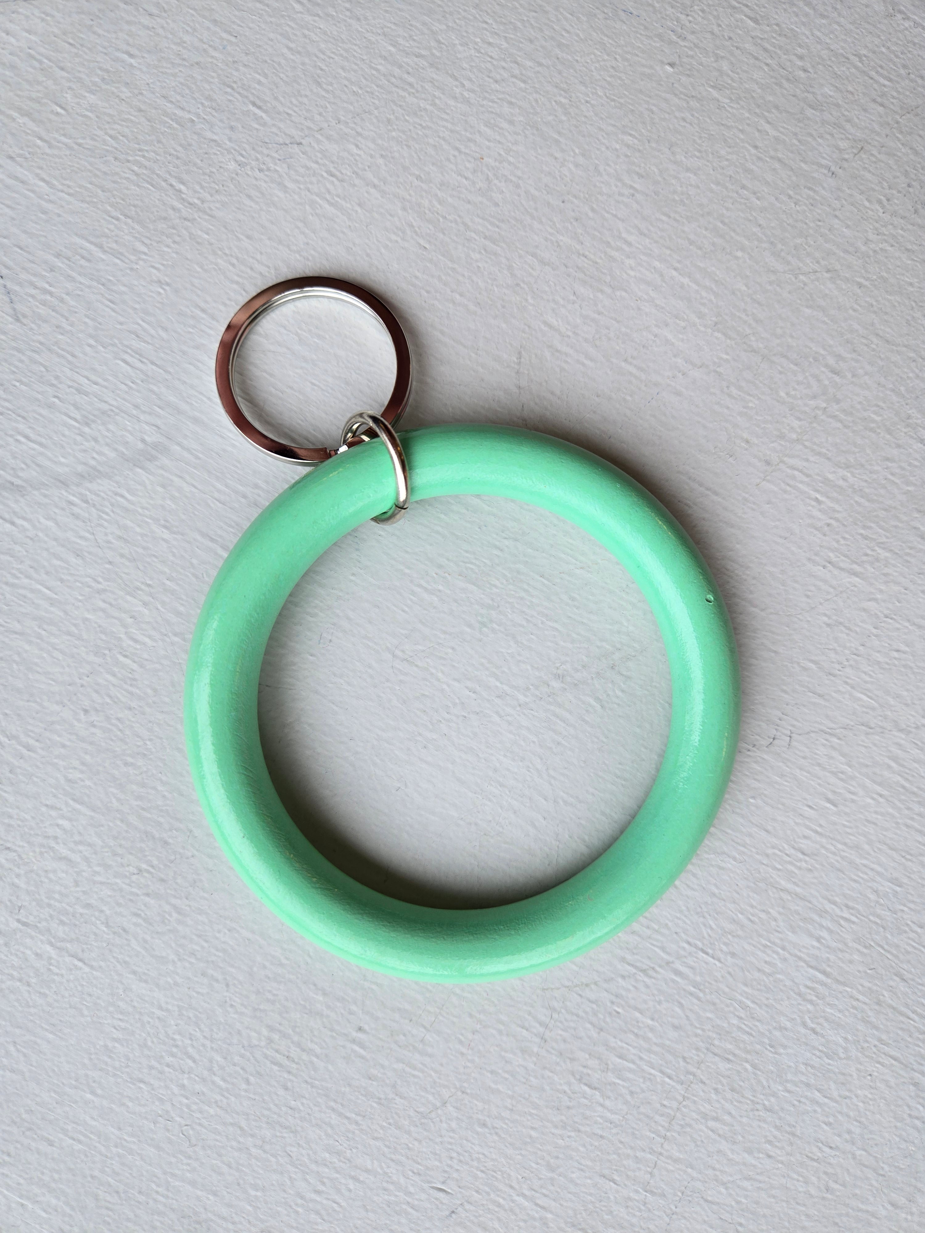 Ina Seifart - Wooden Ring Keyholder - pastel green