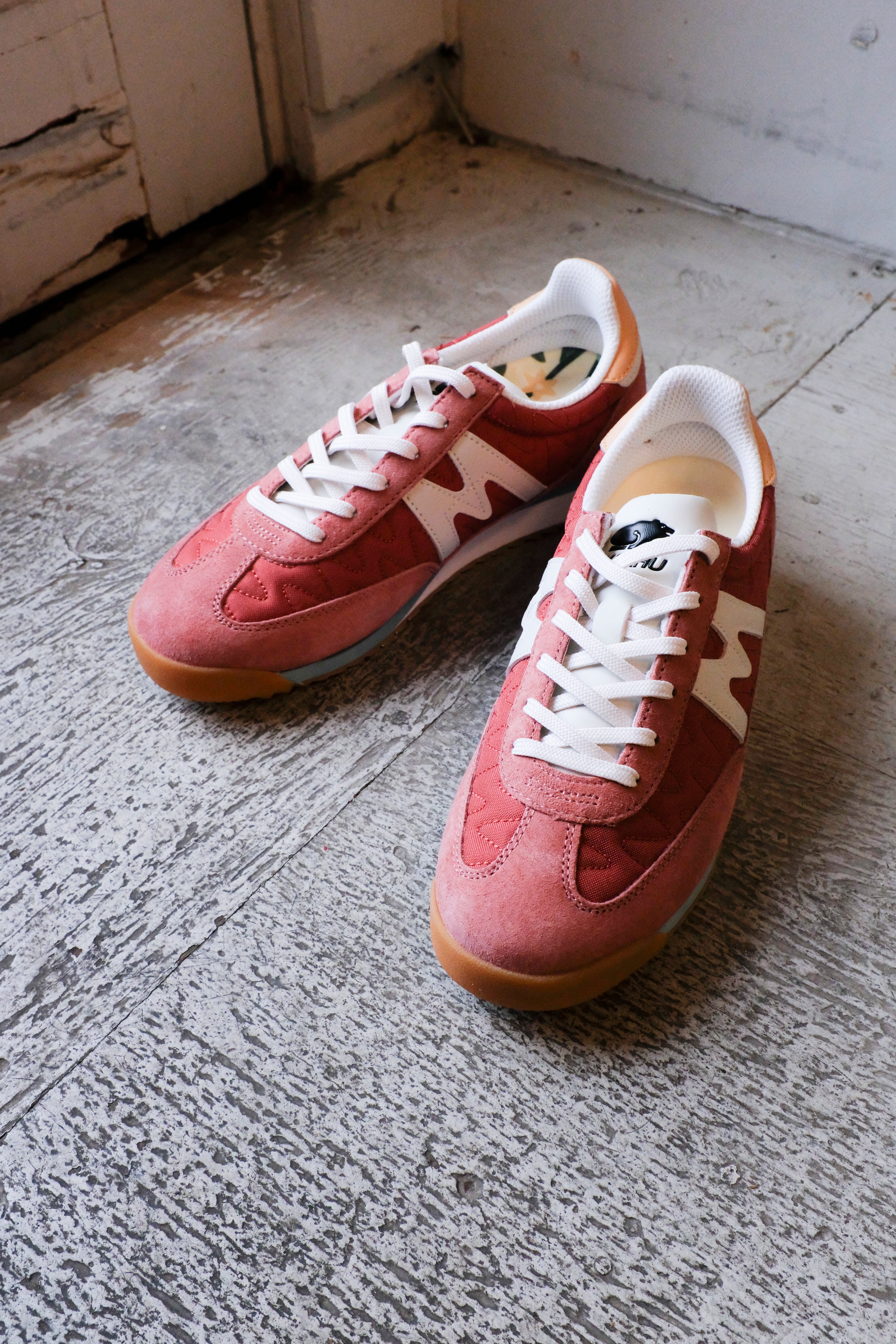 Karhu - Mestari Sneaker - Light Mahogany/Blanc De Blanc - Front
