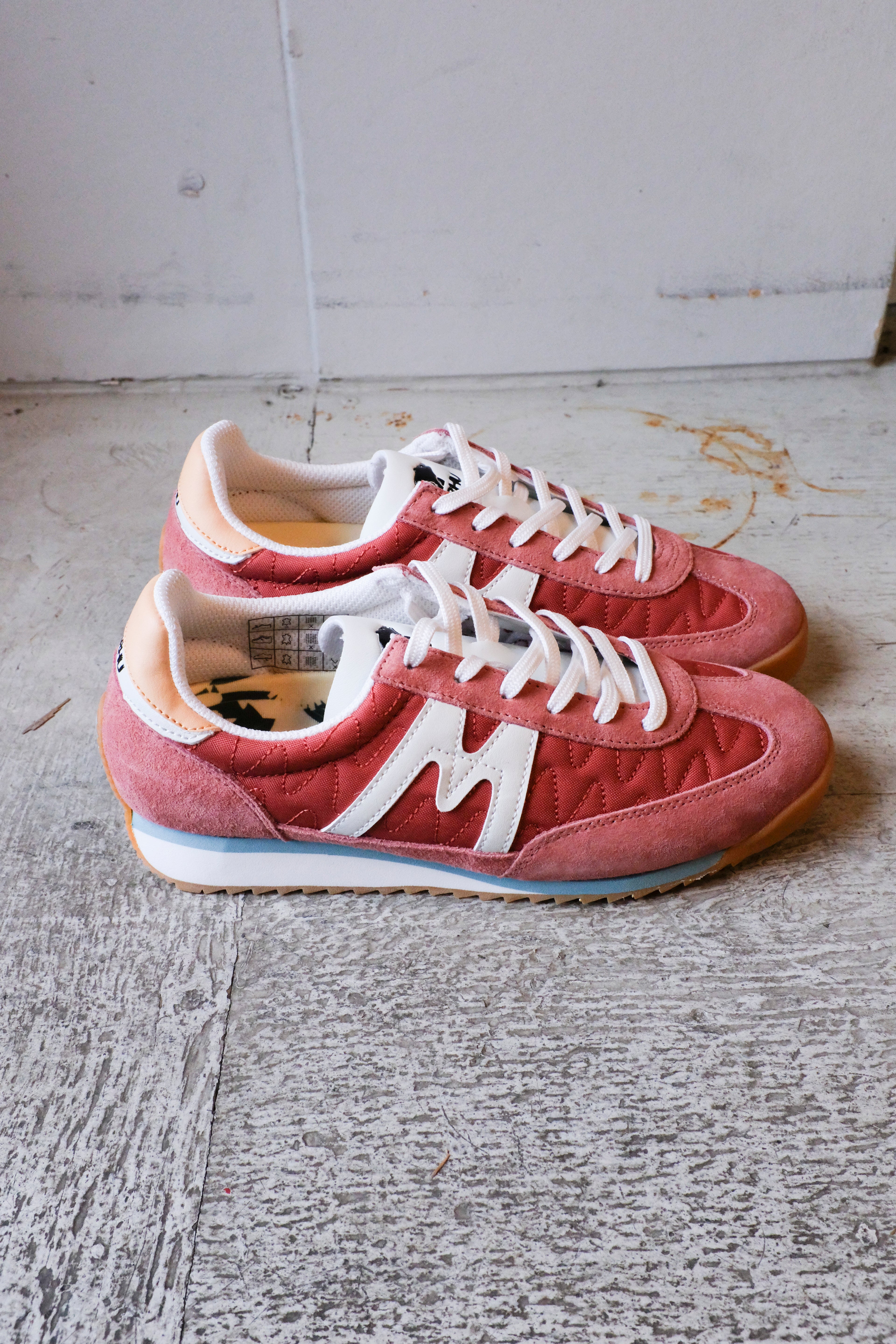 Karhu - Mestari Sneaker - Light Mahogany/Blanc De Blanc - Side