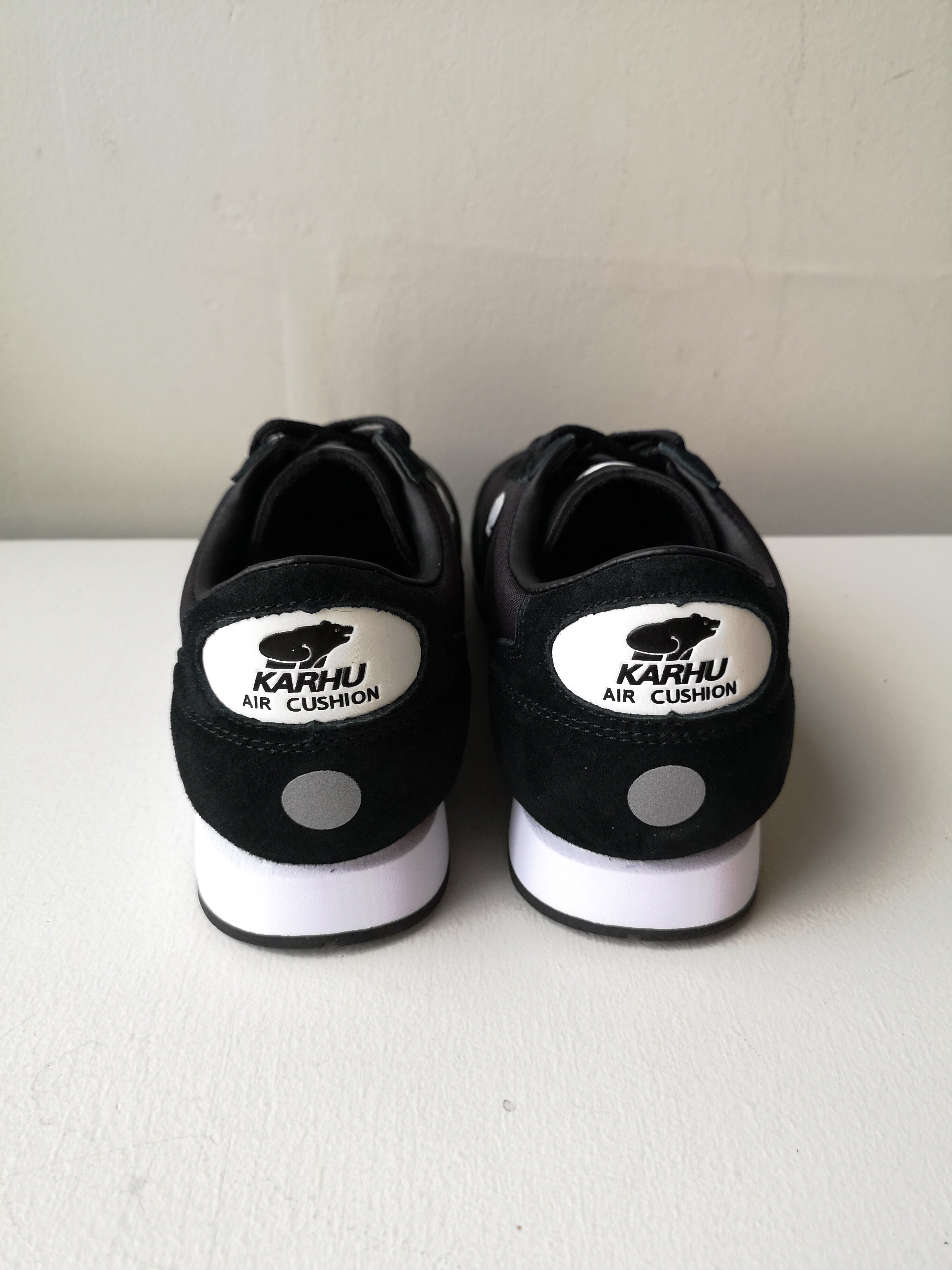 Albatross 82 Sneaker - Black/Black – Eugene Choo