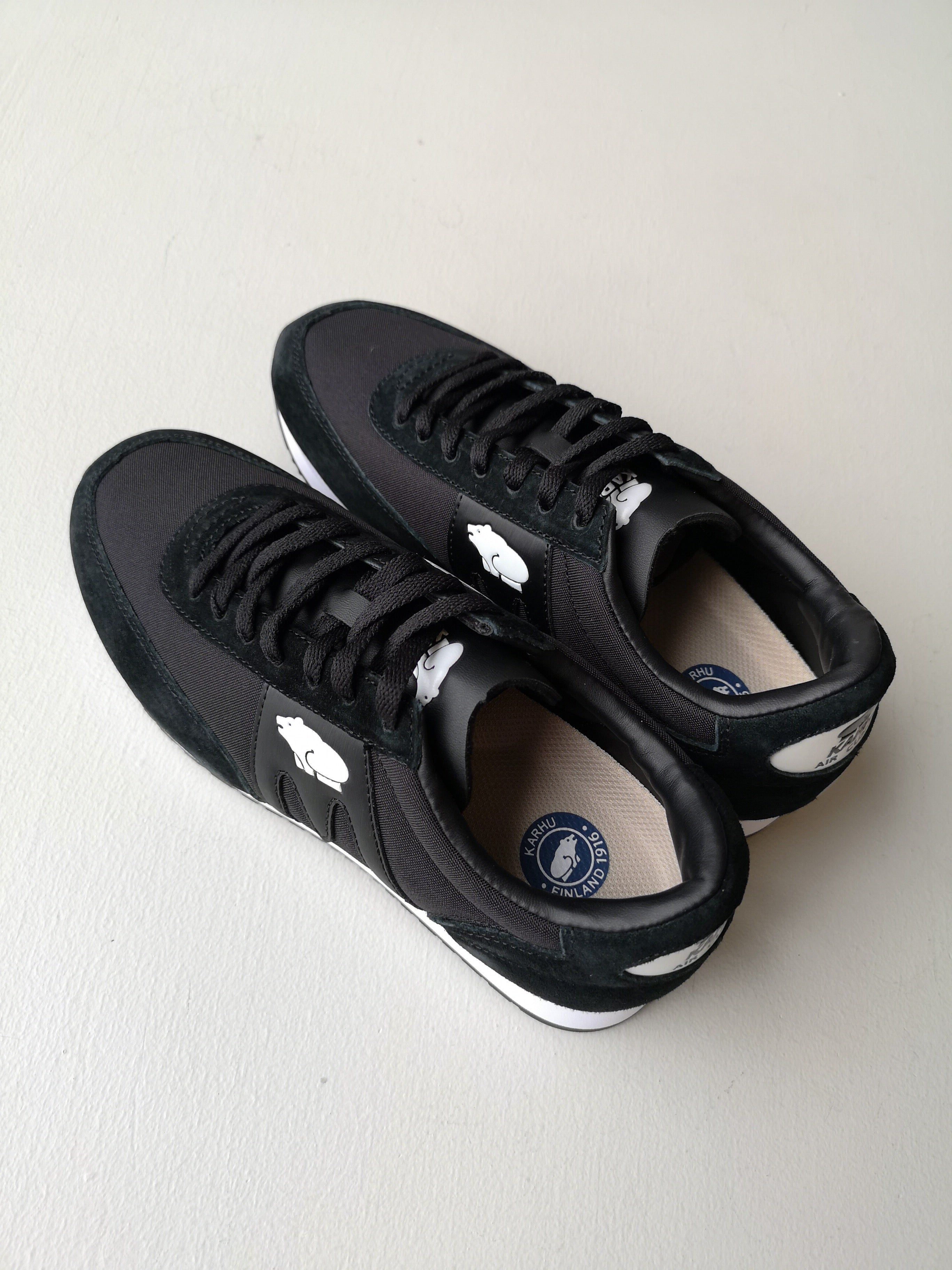 Karhu Albatross 82 Sneaker - Black/Black