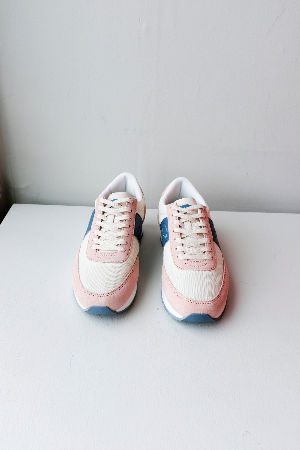 Karhu - Albatross 82 - Cameo Rose/Blue Mirage - flatfront