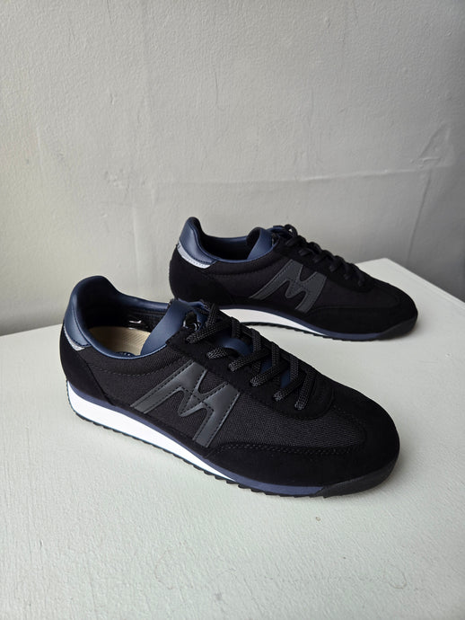 Karhu Mestari Sneaker - Jet Black/India Ink