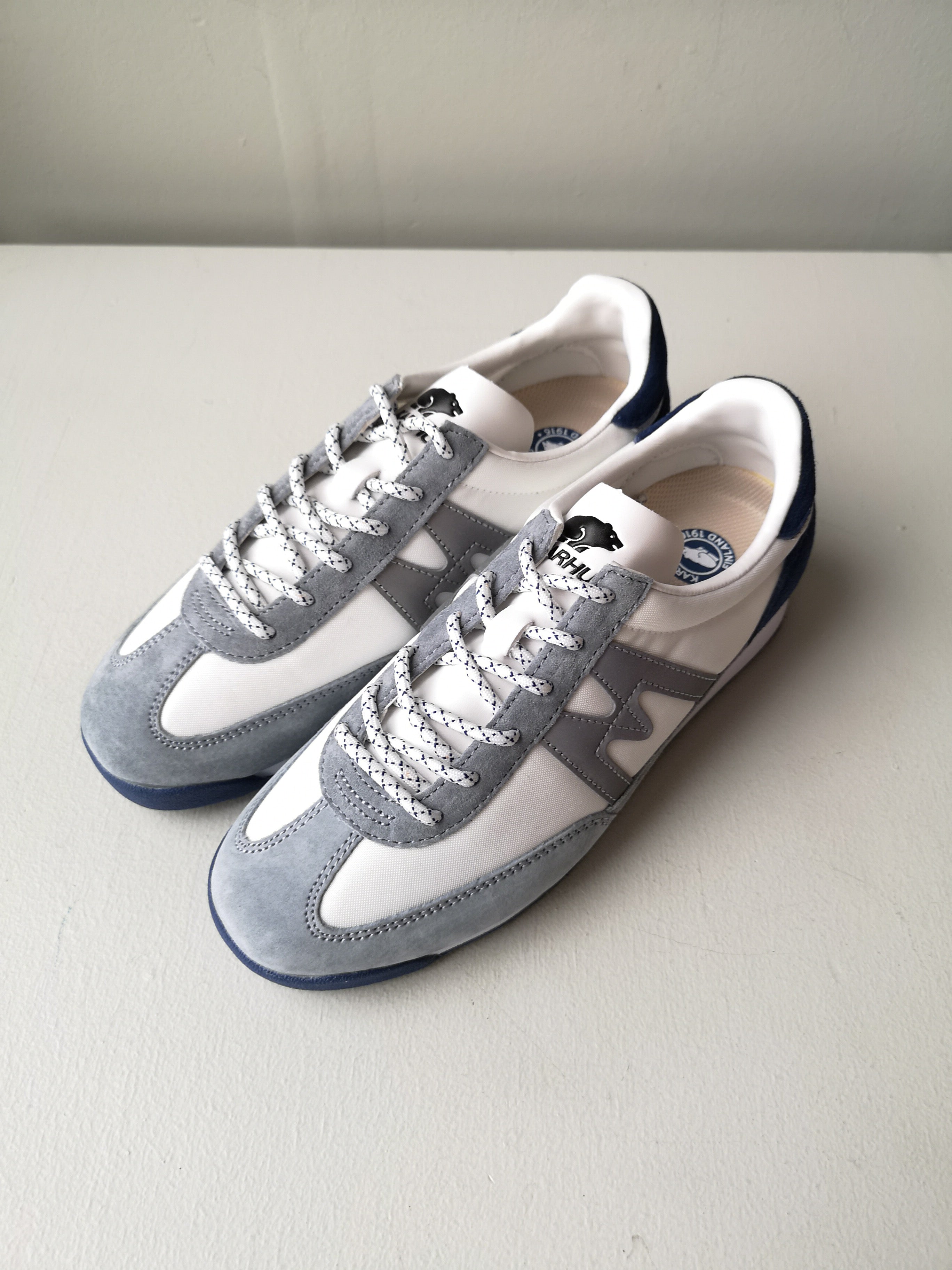 Karhu Mestari Sneaker - True Navy/Silver