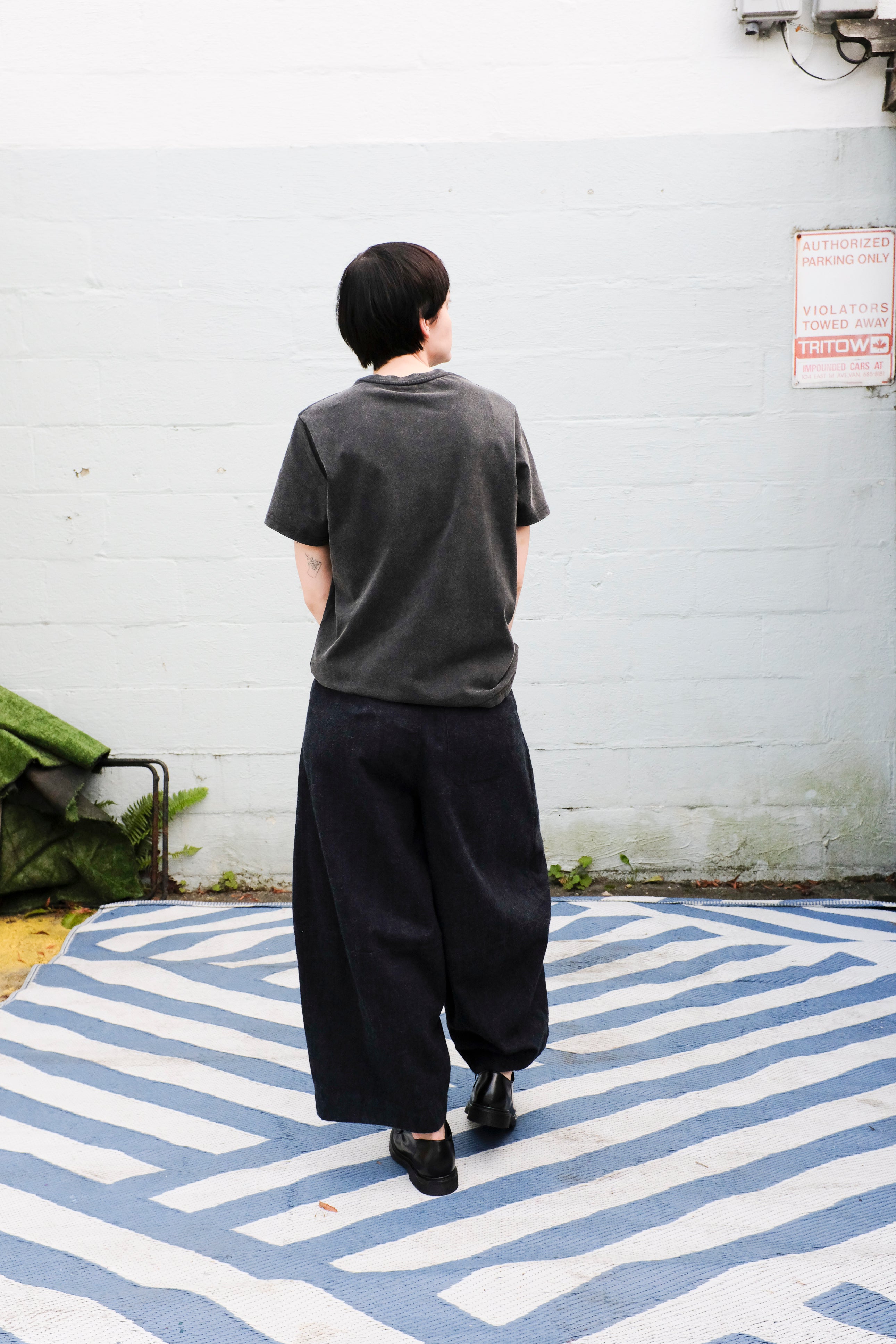 Minimum - Lilou T-Shirt - Black - back