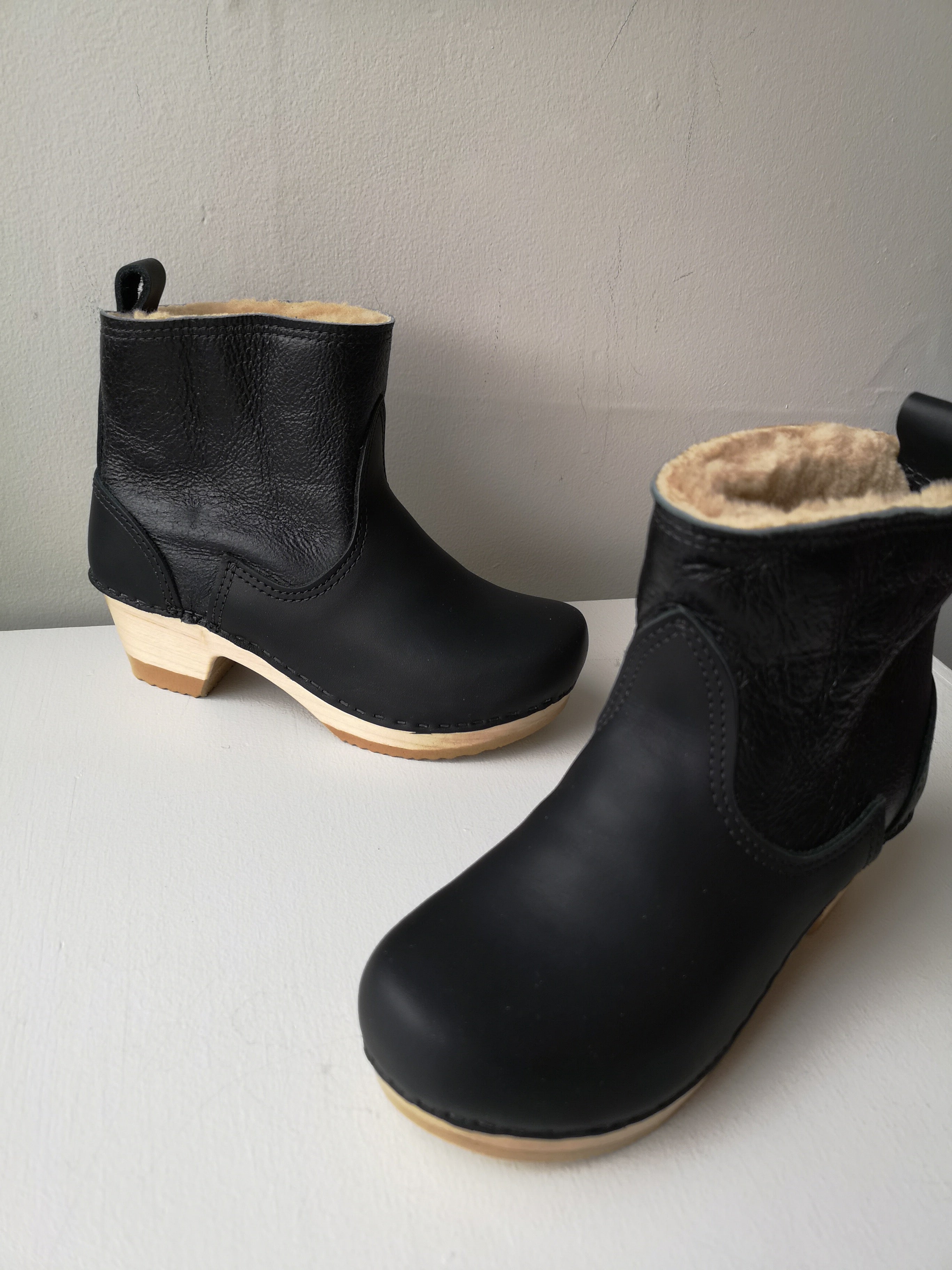 No.6 - 5" Shearling Clog Boot on Mid Heel - Ink Aviator