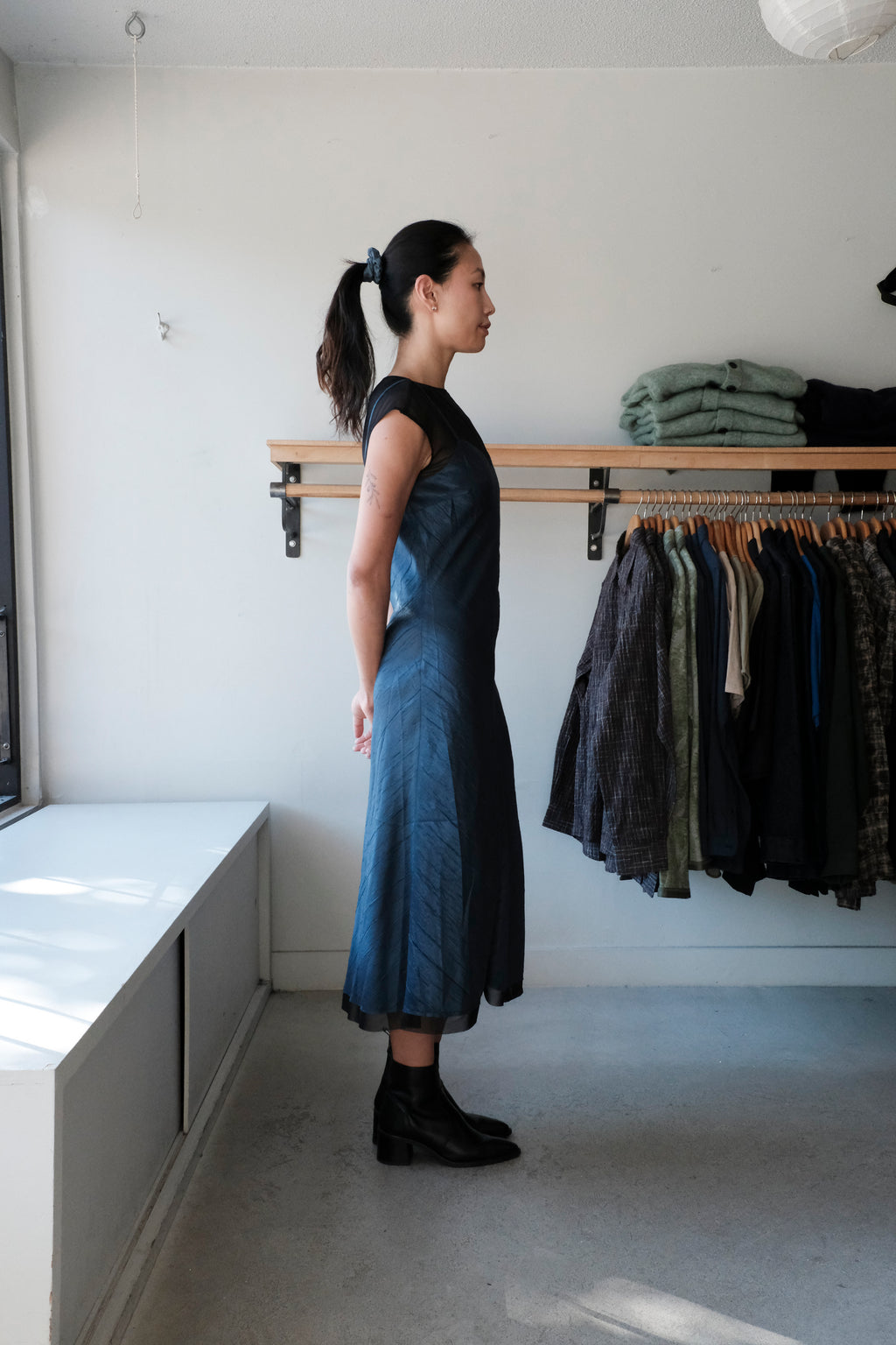 Yasmin Dress - Navy Crinkle