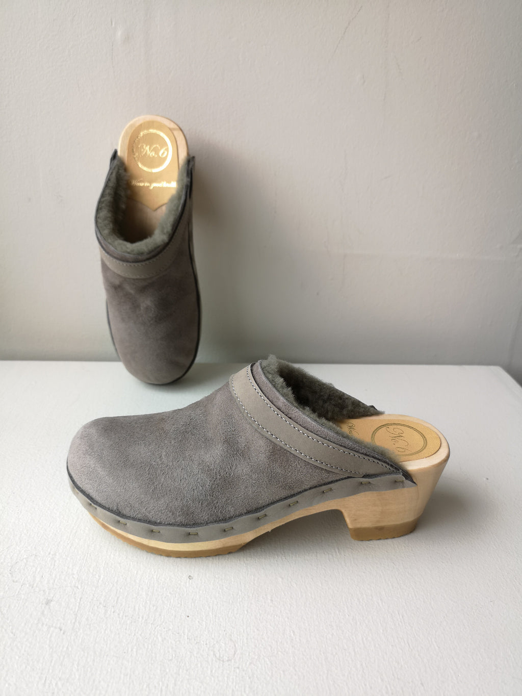 No.6 Dakota Shearling Clog on Mid Heel - Smoke Suede/Cloud