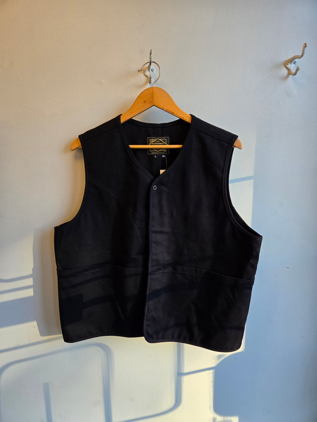Old Fashioned Standards - Y Vest - Brushed Black - front