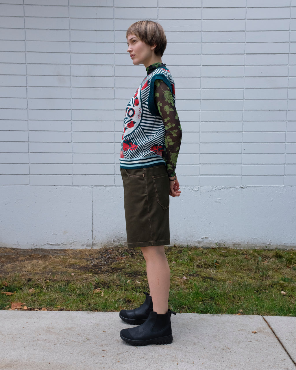 Old Fashion Standards - Courts Shorts - Jalapeño - side