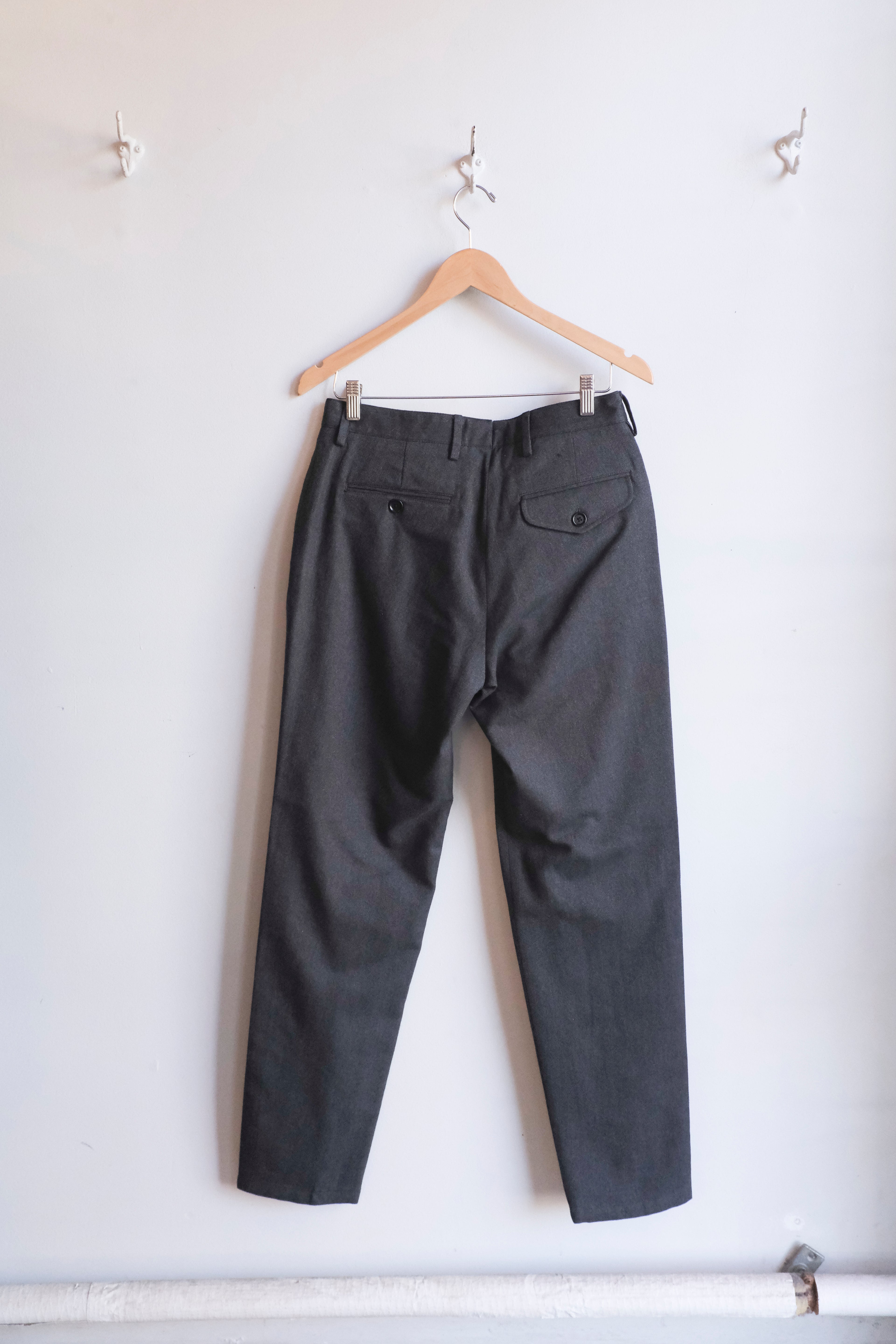 Oliver Spencer - Fishtail Trousers - Charcoal (Westerman) - flat detail