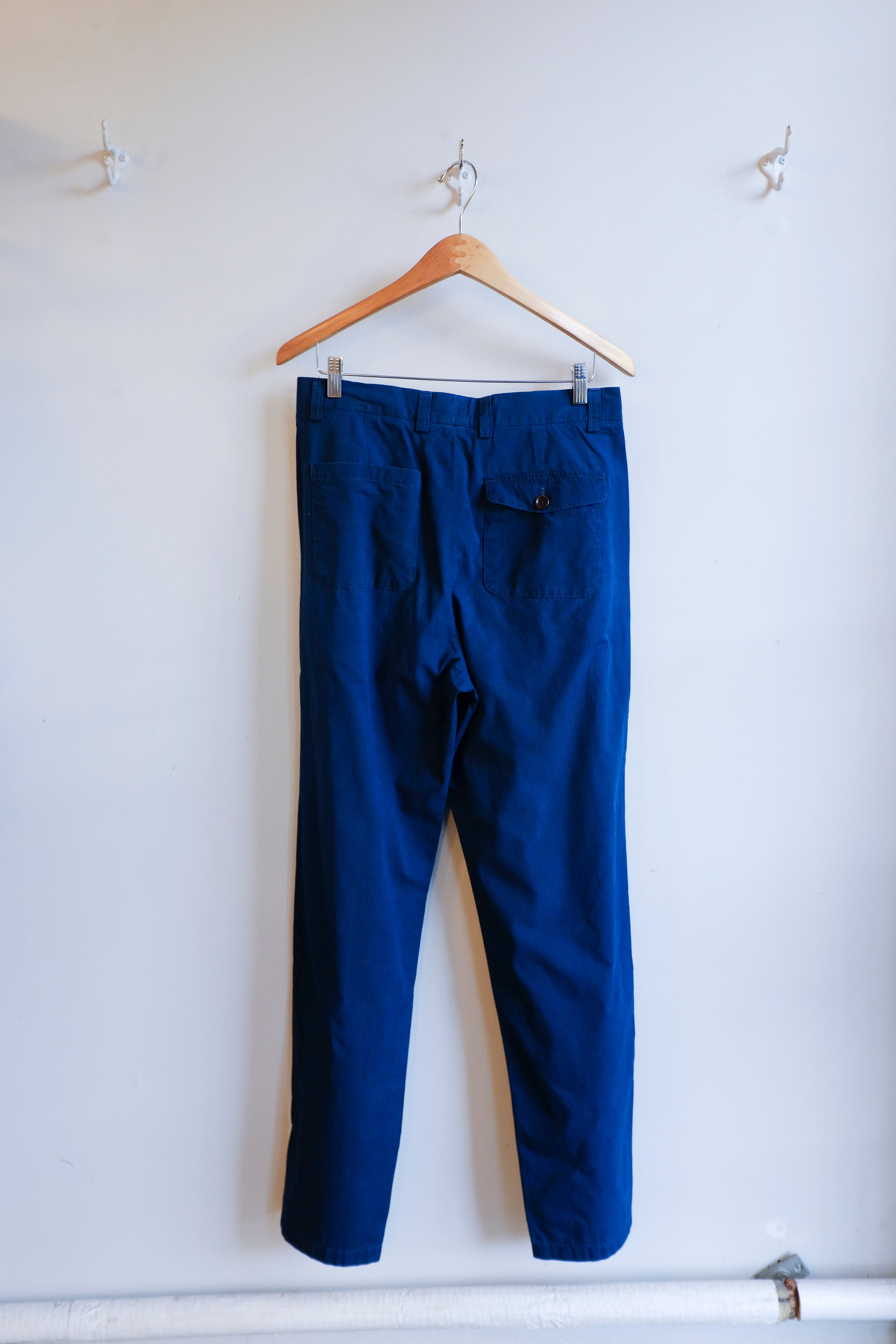 Oliver Spencer - Morton Pleated Trousers - Indigo Rinse (Wylie) - flat back