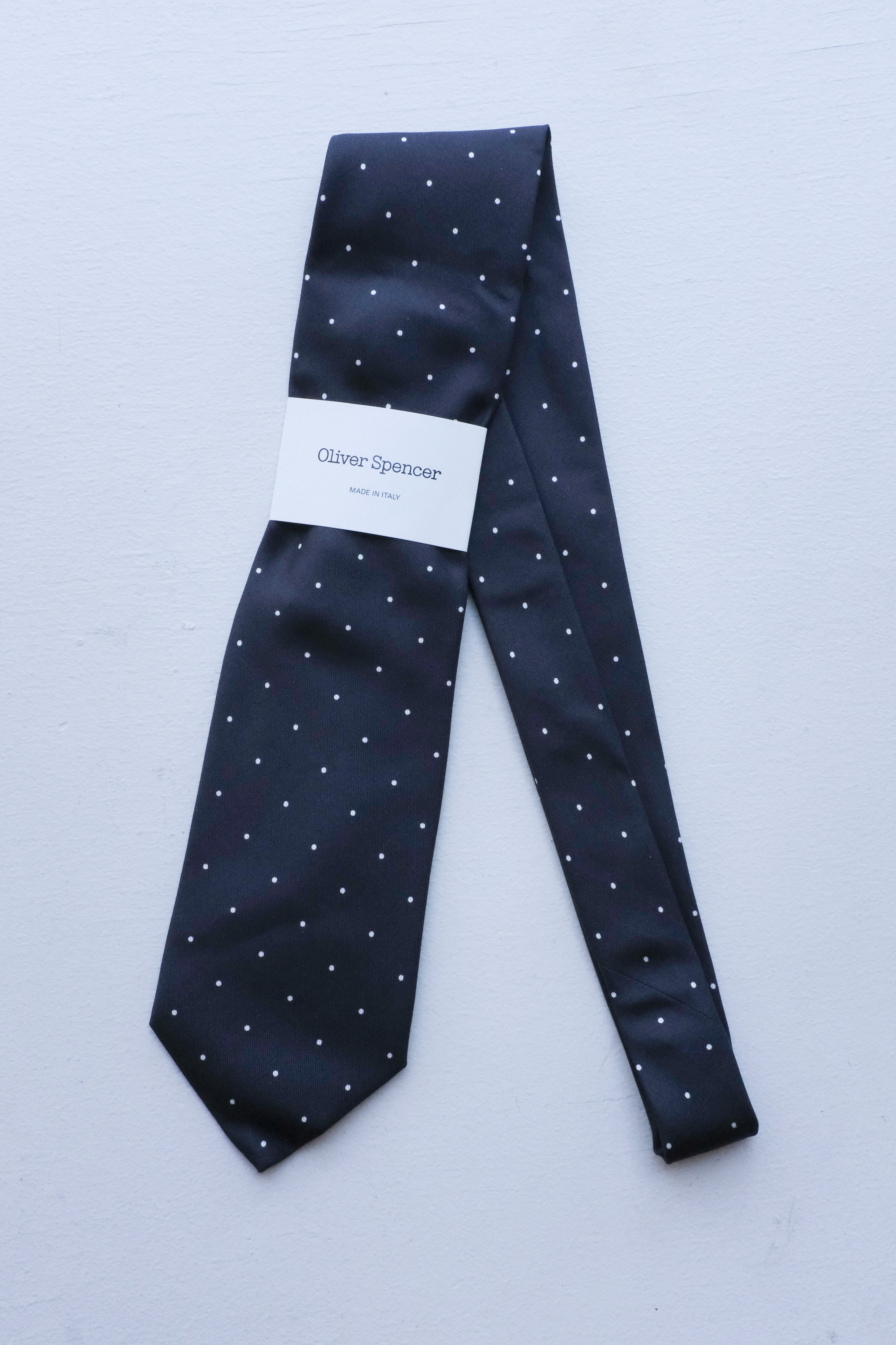Oliver Spencer - Spot Silk Tie - navy spot detail