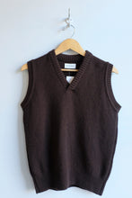 Load image into Gallery viewer, Oliver Spencer - Graves V-Neck Vest - Brown (Bryant) - flat front
