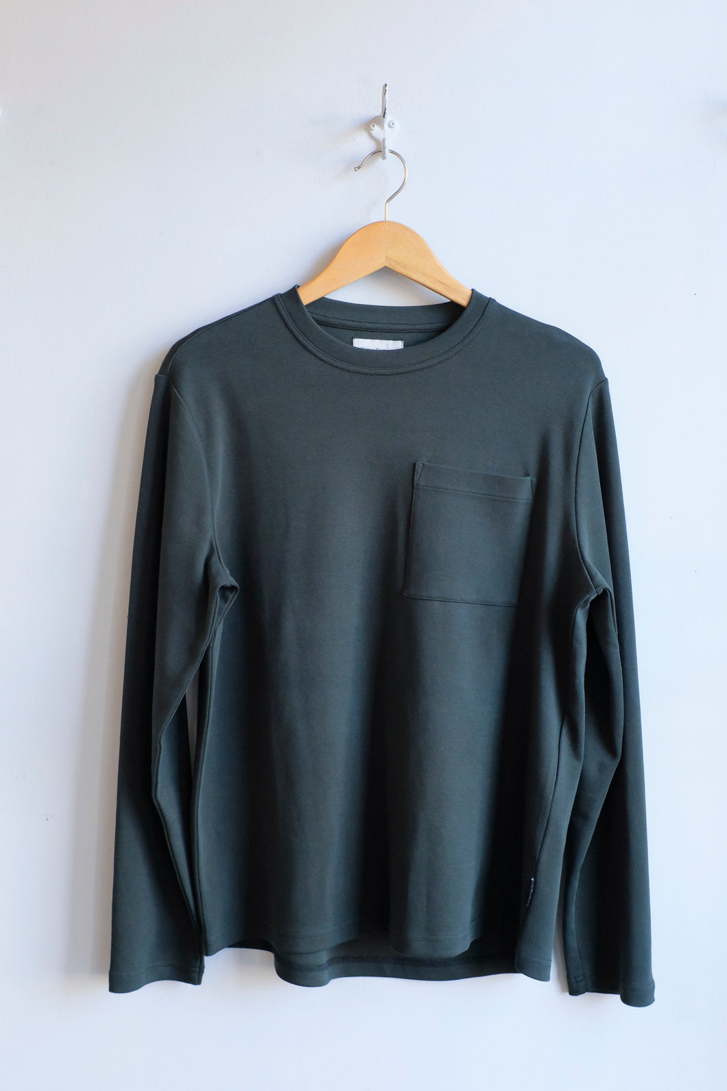 Oliver Spencer - Heavy Long Sleeve T-Shirt - Dark Green (Tavistock) - flat front