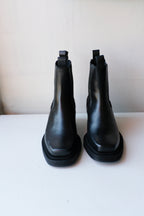 Pavement - Dusty Ankle Boots - Black - front